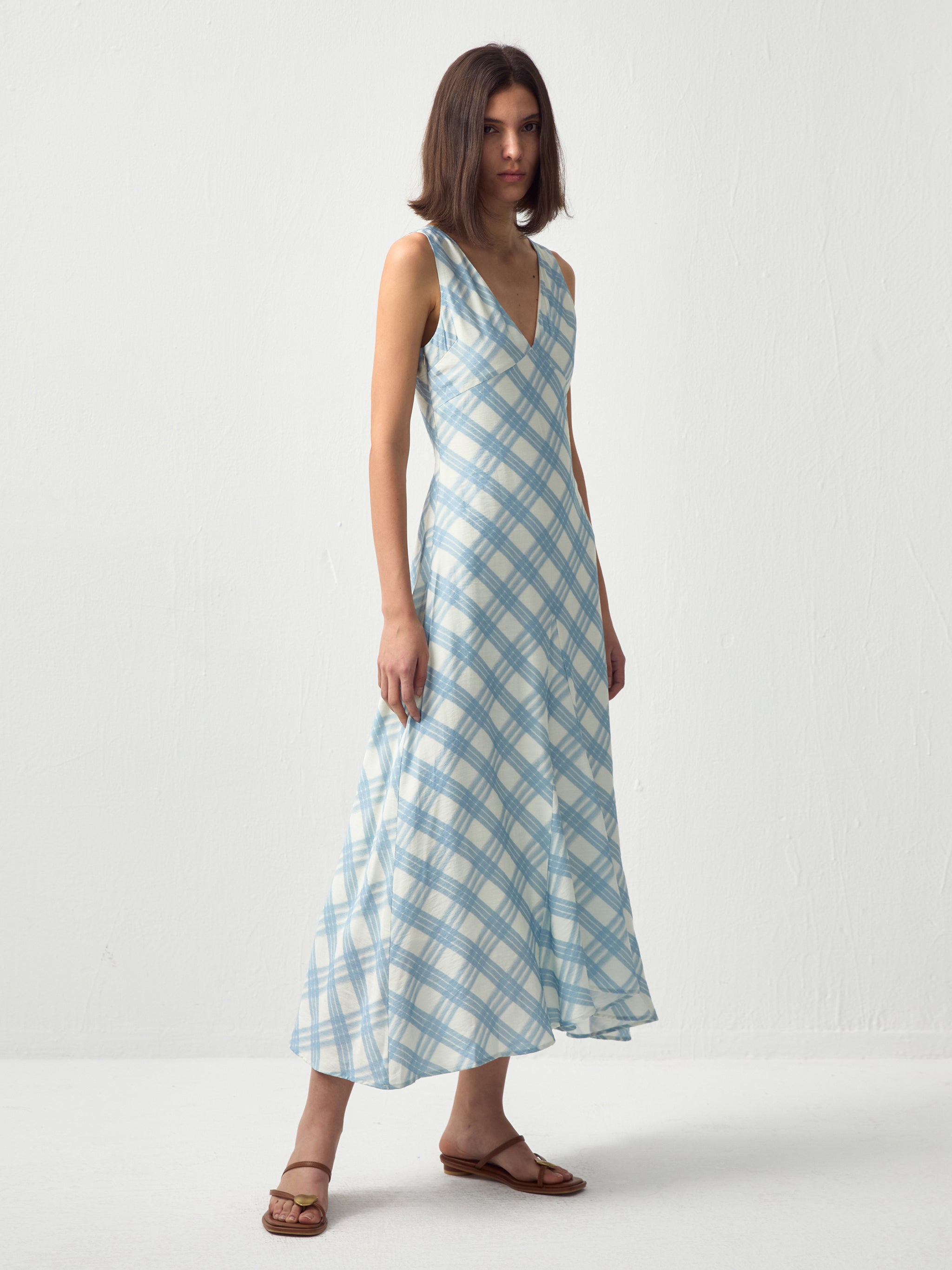Plaid V-Neck Sleeveless Maxi Dress