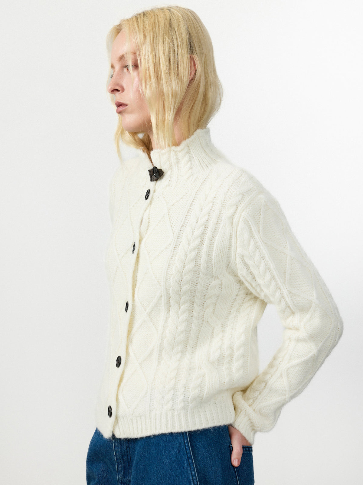 WOMEN'S TOPS