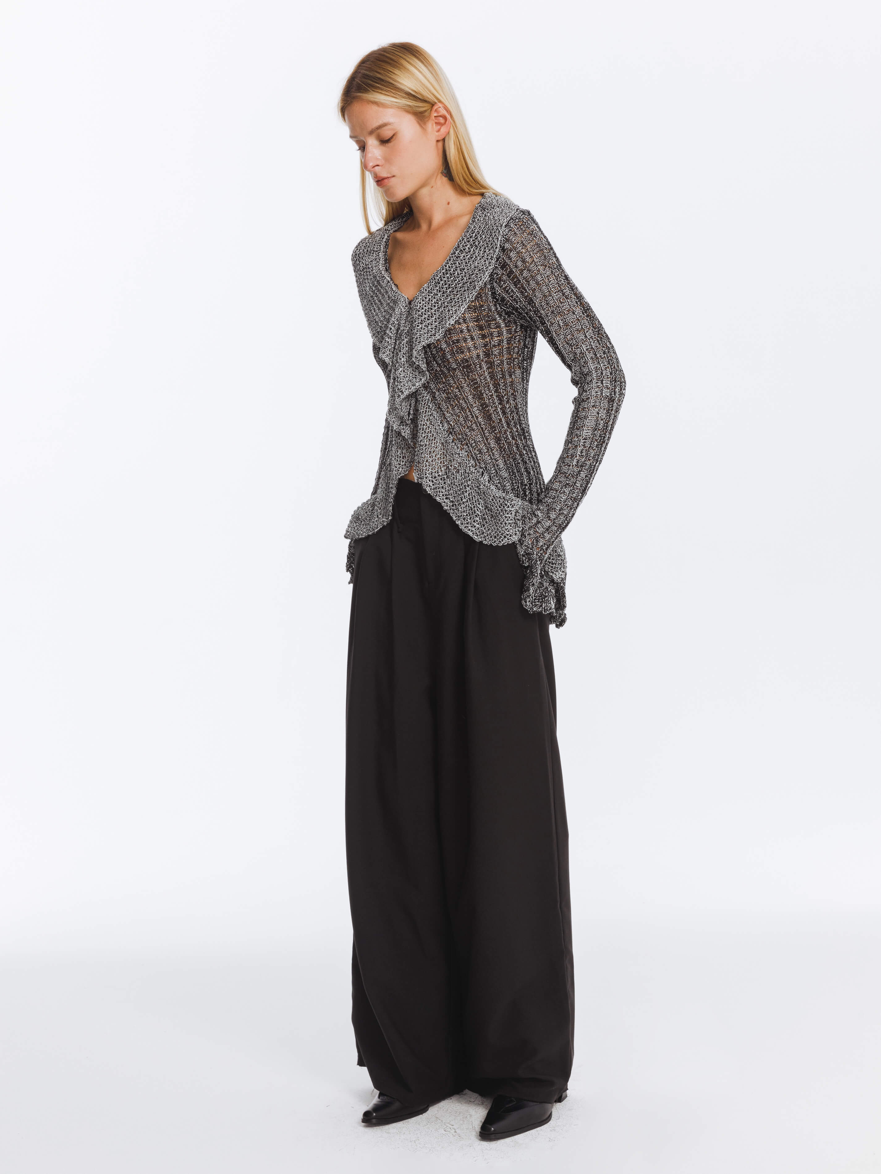 Special Yarn Hollowed Long Sleeves Knit Top-11
