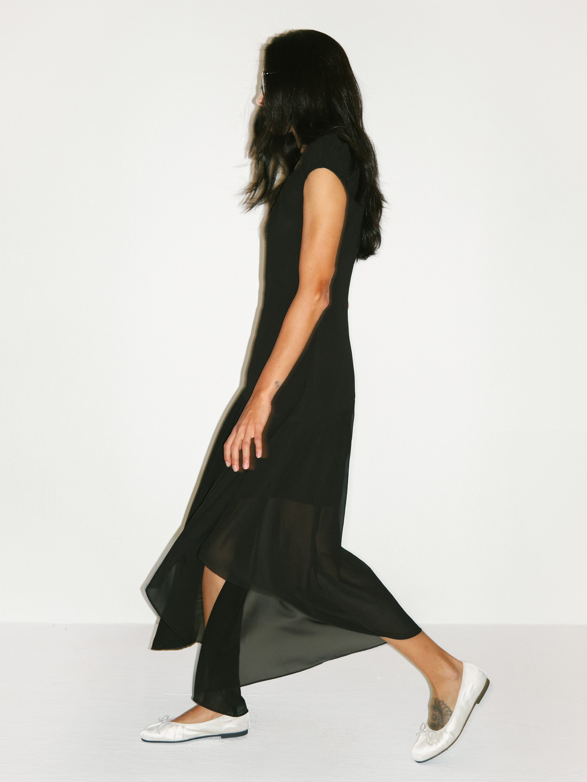 CUBIC Abstract Print Asymmetrical Chiffon Midi Dress-10