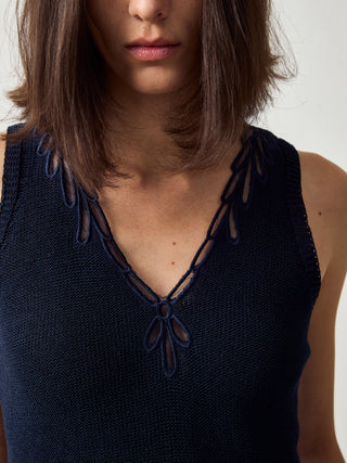 CUBIC Paperfeel V-Neck Tank Top