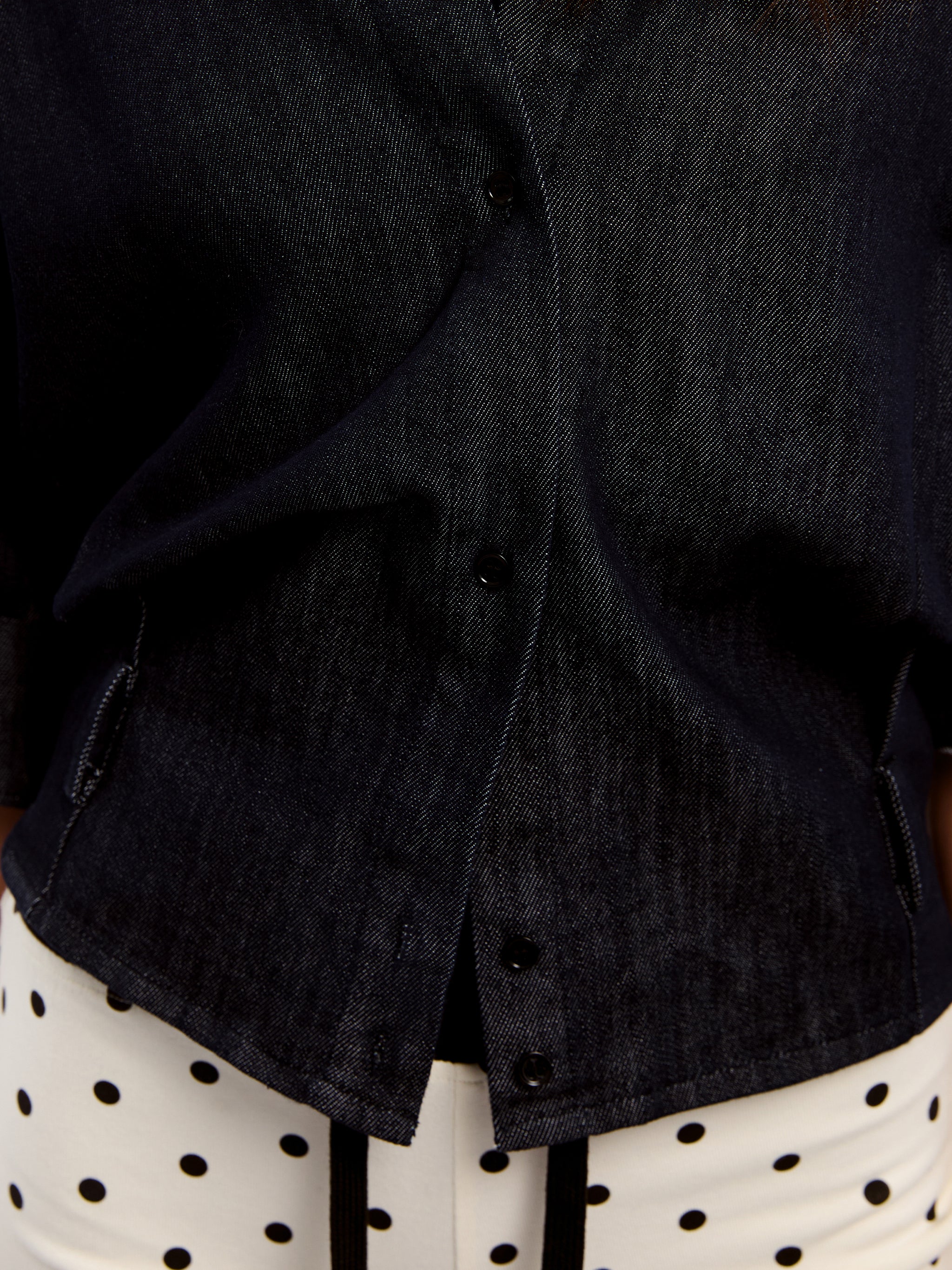 CUBIC Waist-Cinching Cropped Shirt-10