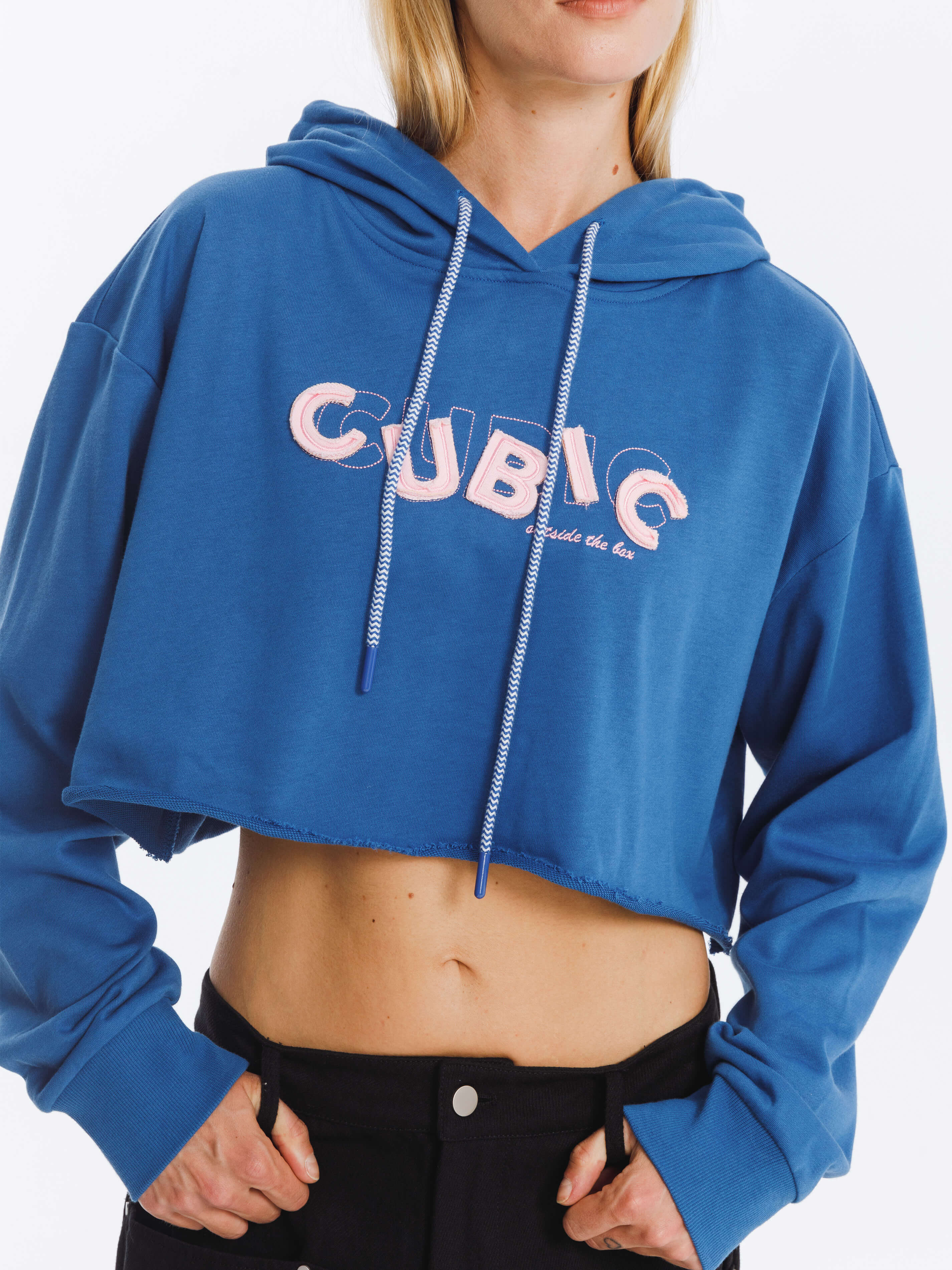 CUBIC Print Hooded Cropped Sweatshirt-11