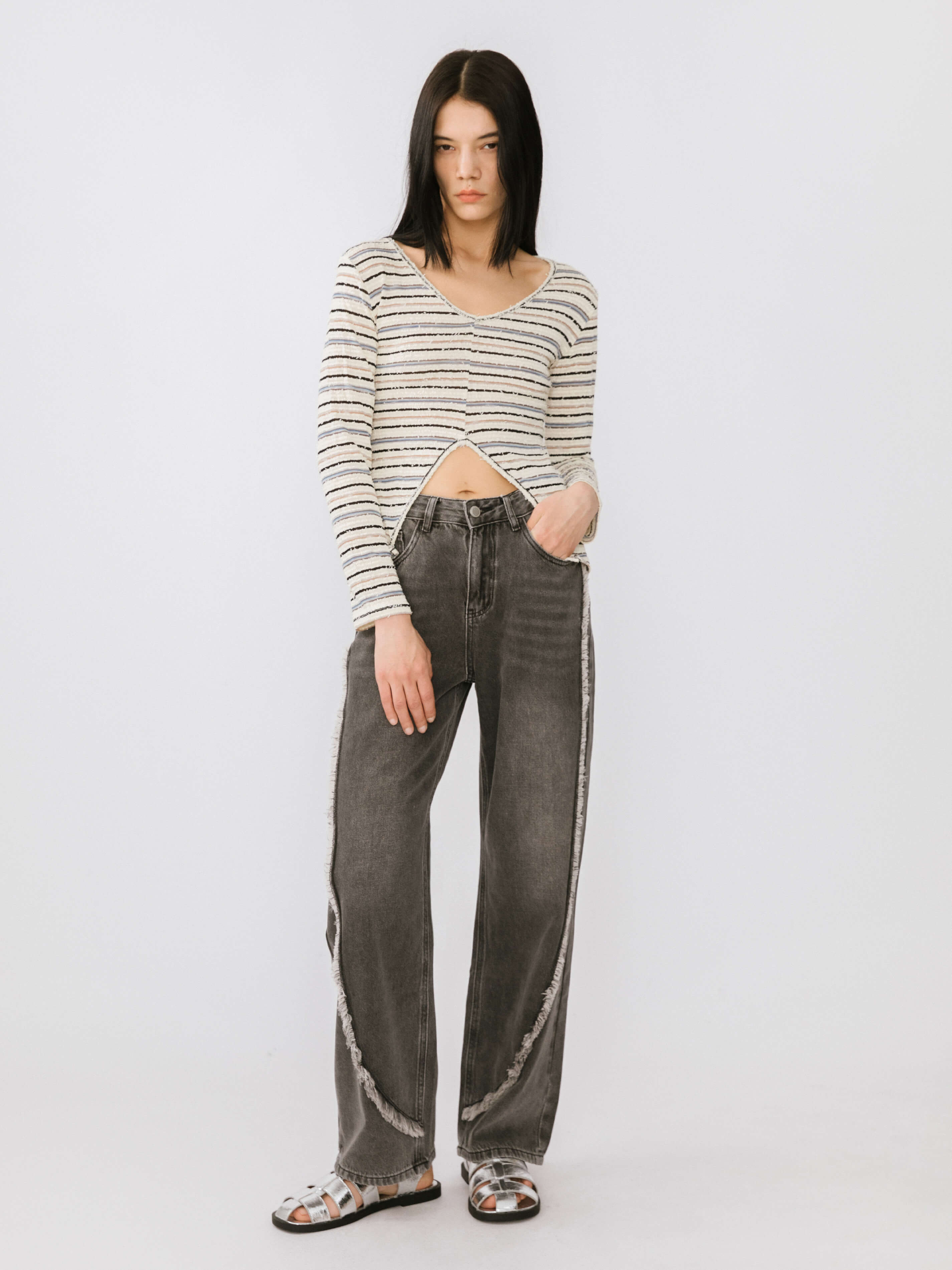 Straight Leg Distressed Detailed Jeans-10