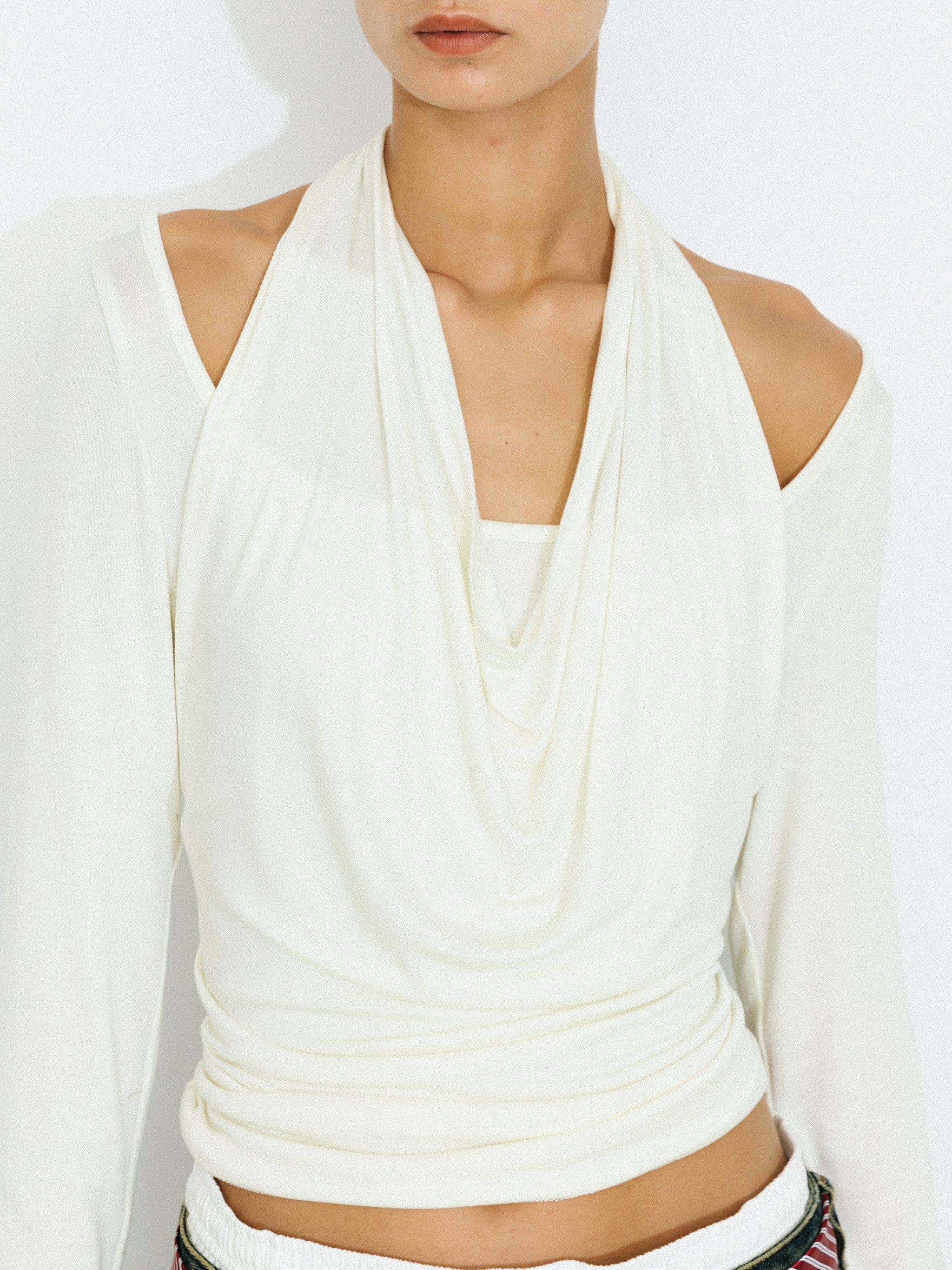 Halter V-Neck Long-Sleeve T-Shirt-10