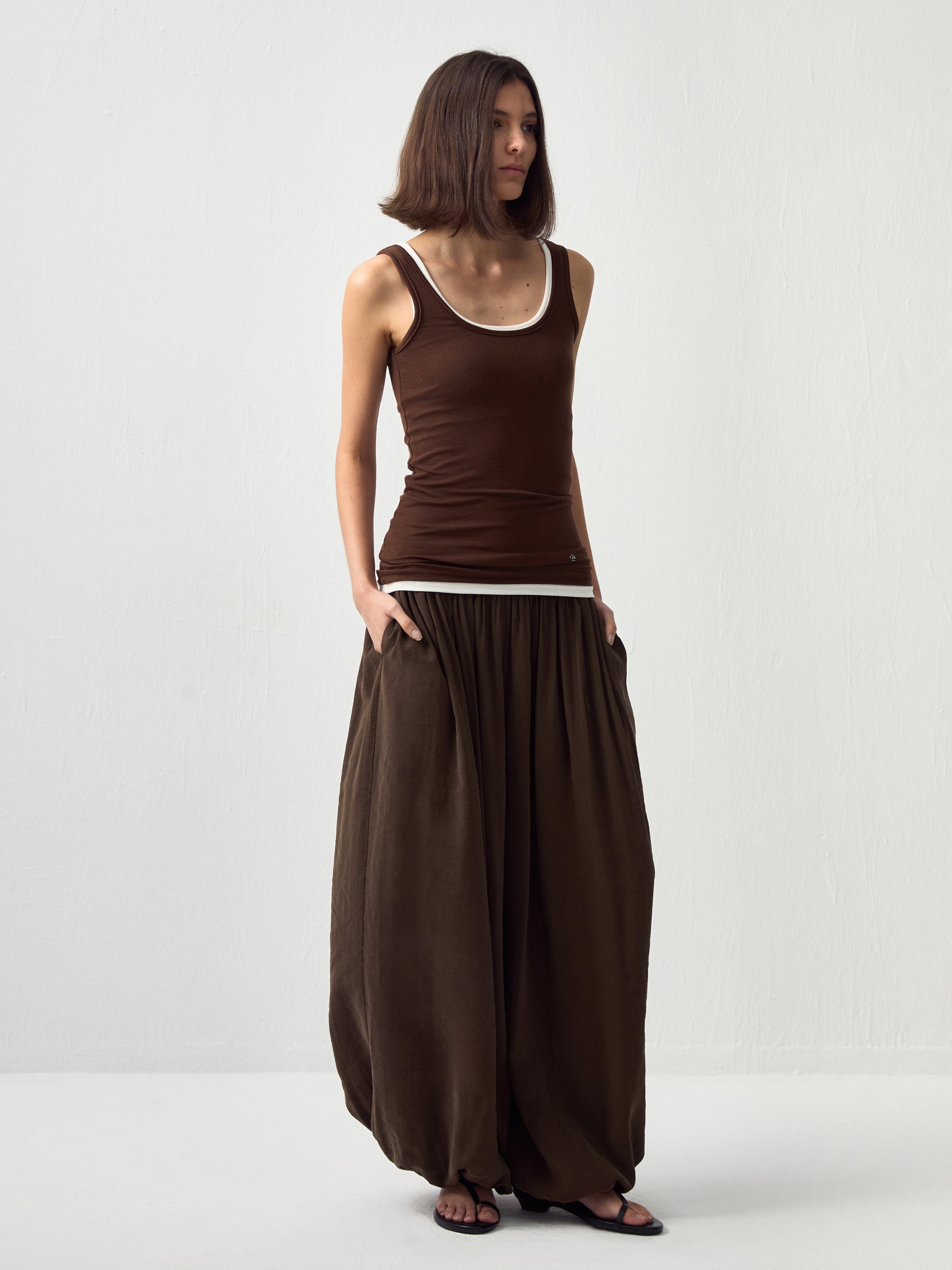 CUBIC Lyocell Wool Blend U-Neck Fitted Tank-10