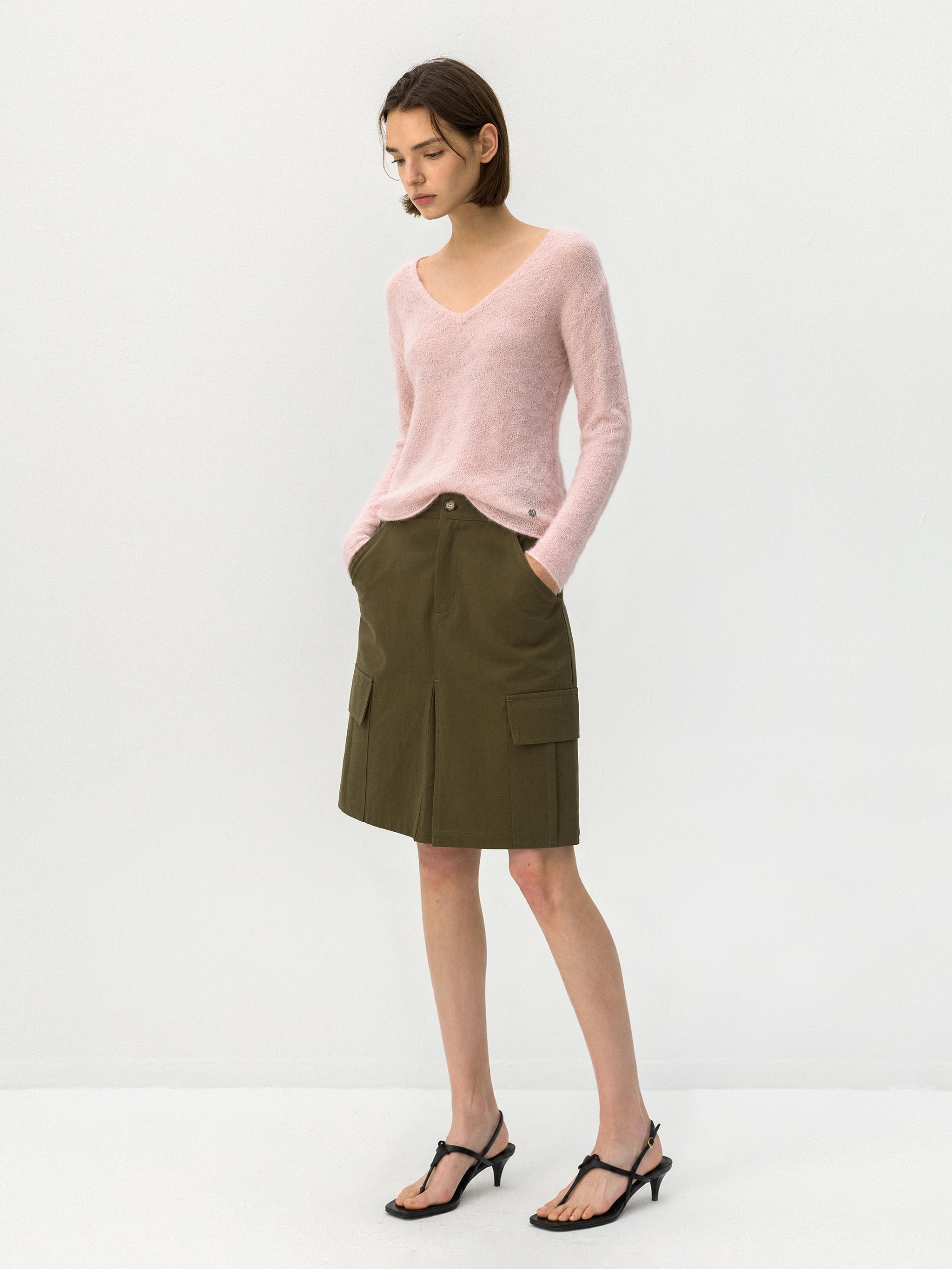 CUBIC Mohair Wool V-Neck Knit Top-10
