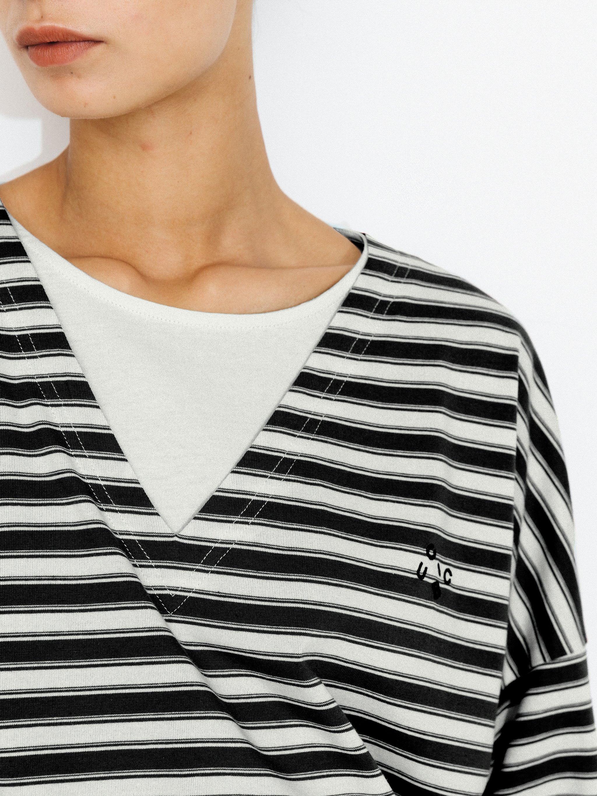 Contrast Stripe Oversized Long-Sleeve Top-10