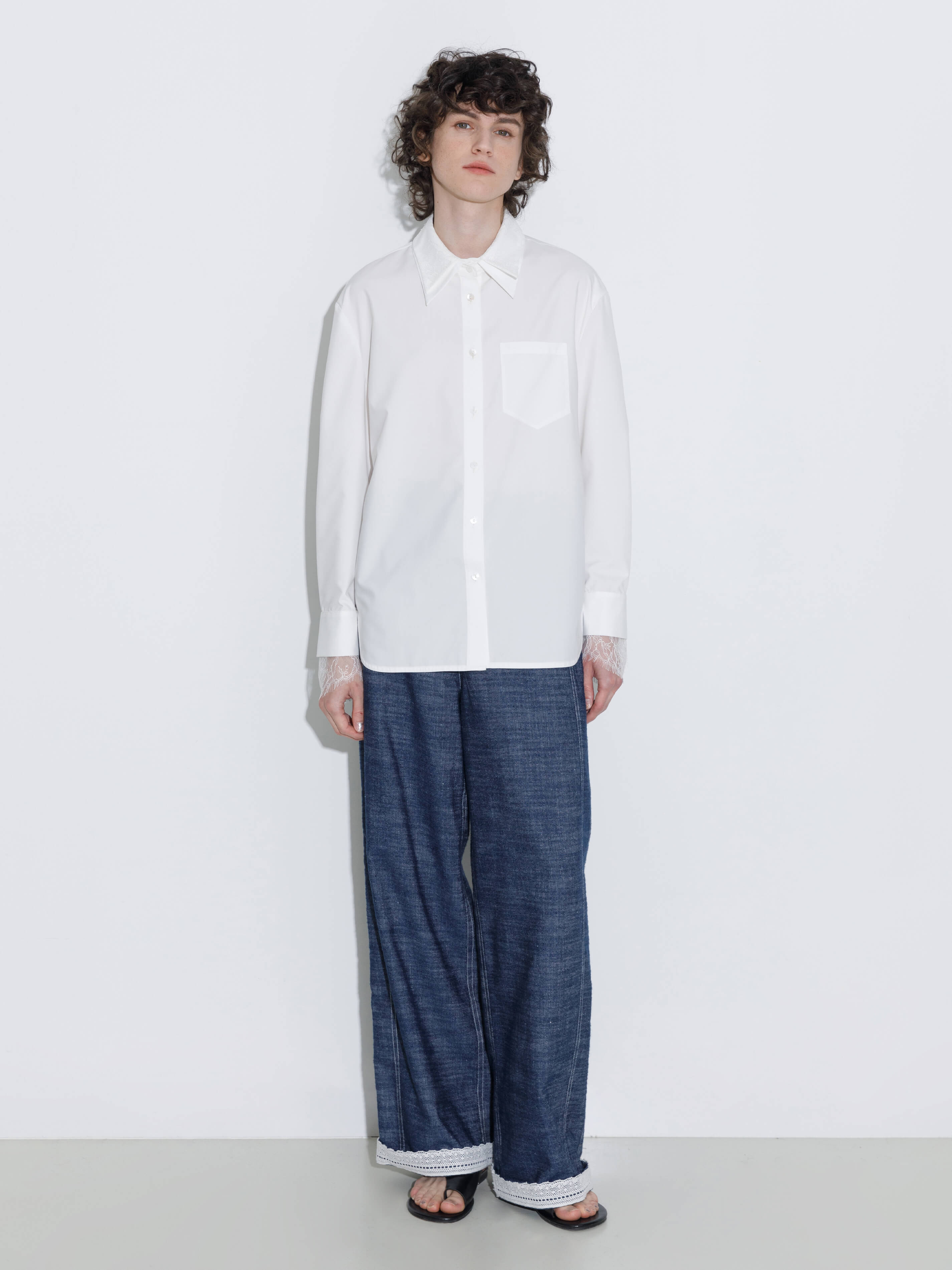 Double Wing Collar Shirt with Detachable Lace Collar-8