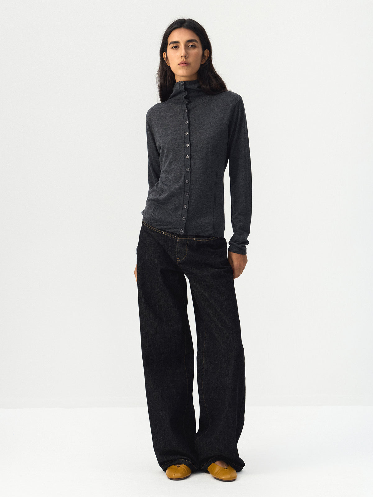 CUBIC High Neck Button Knit Cardigan-10