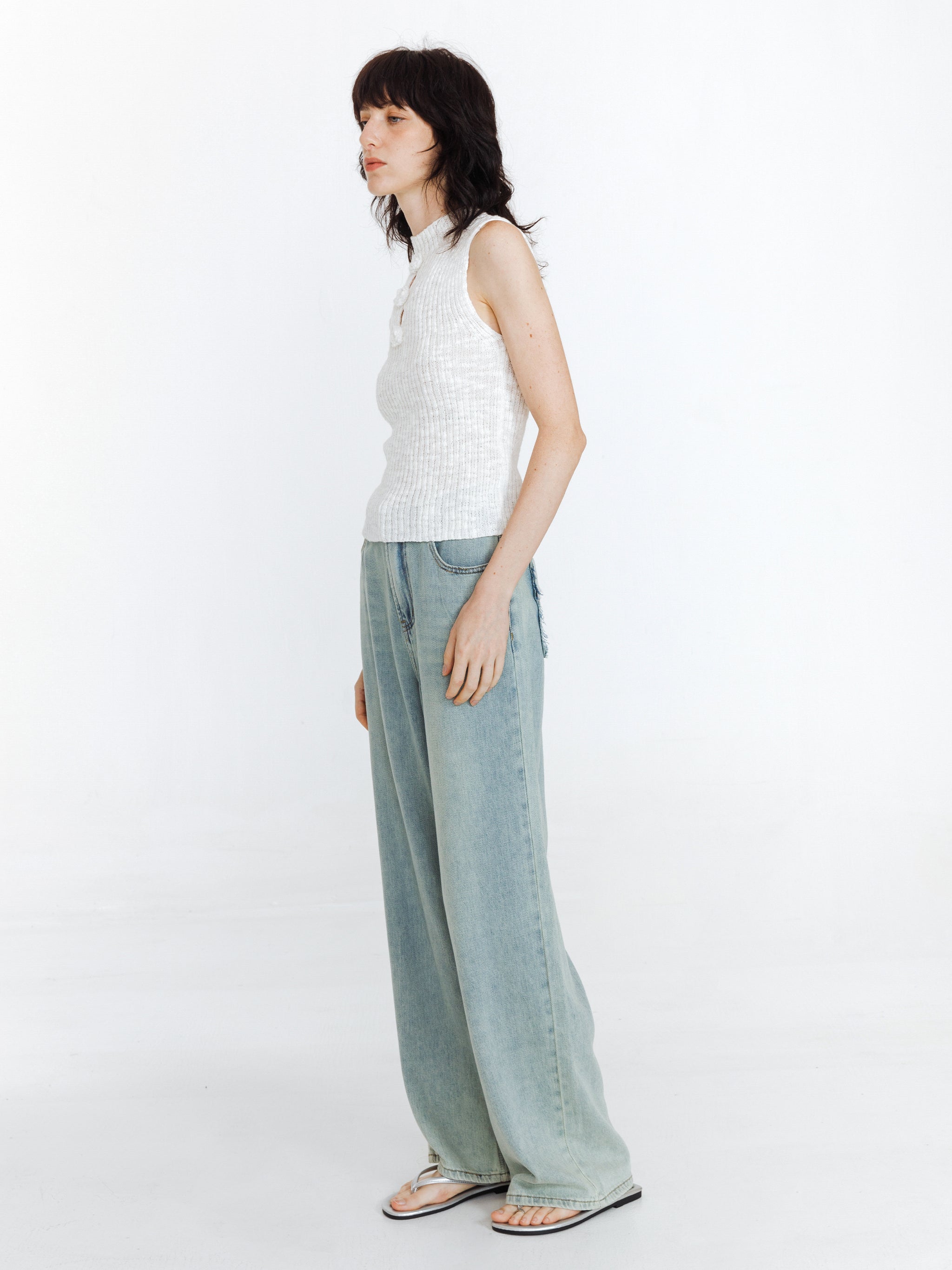 Flower 3D Sleeveless Knit Top-5