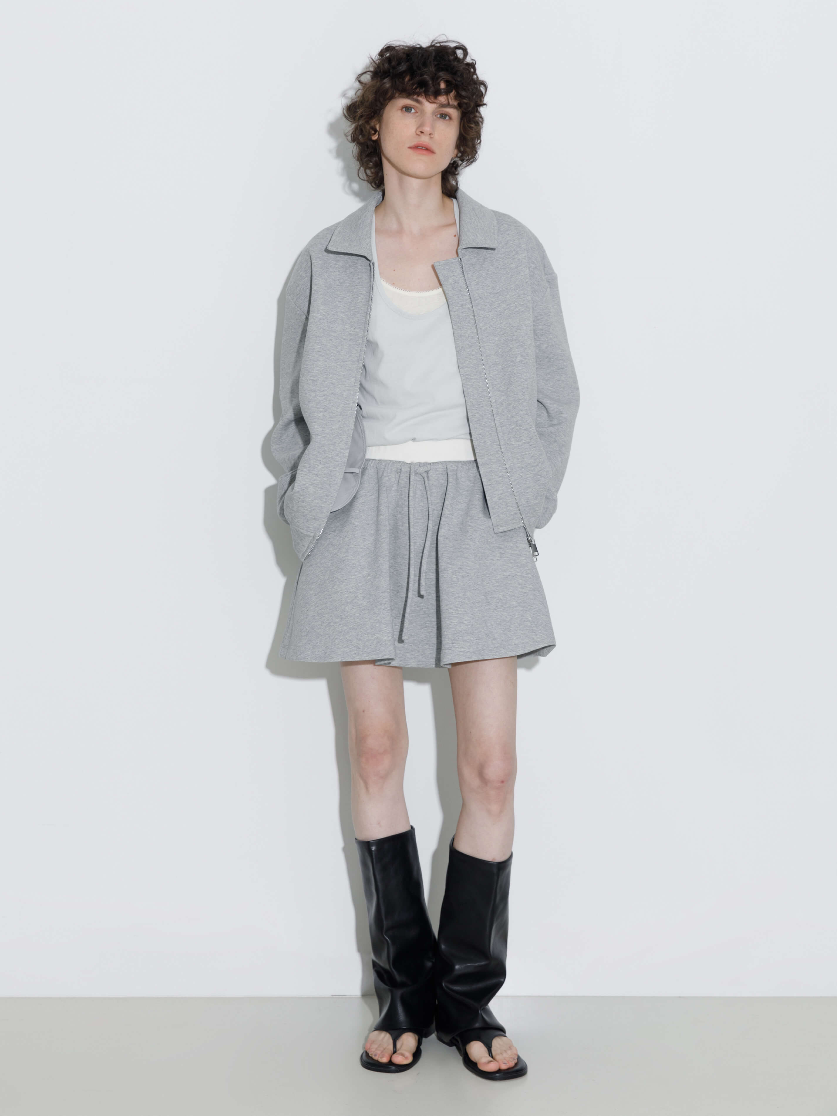 Convertible Two-Piece Color-Block Layered Vest-11