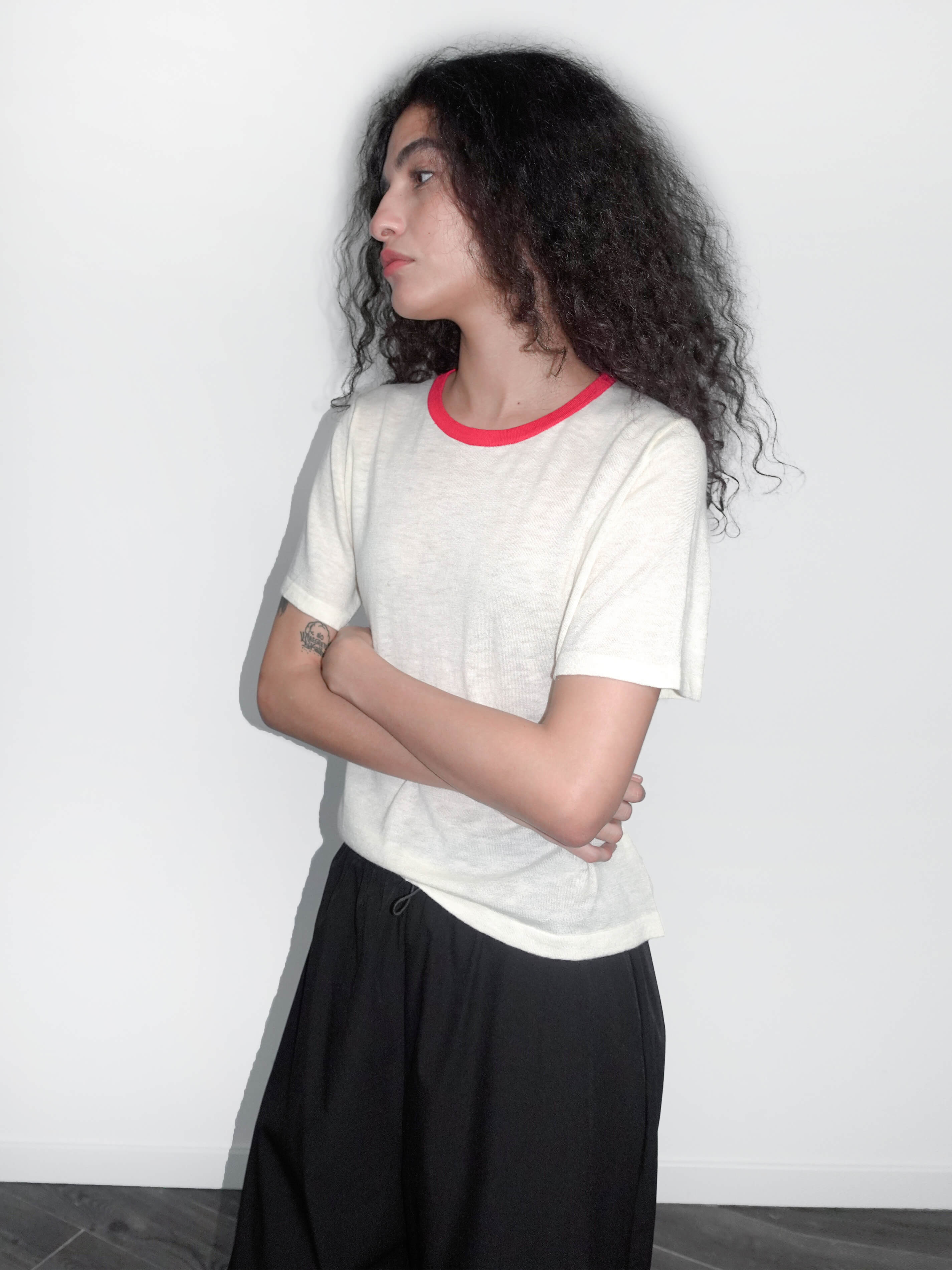 Contrast Color T-shirt with Wool Blend-4