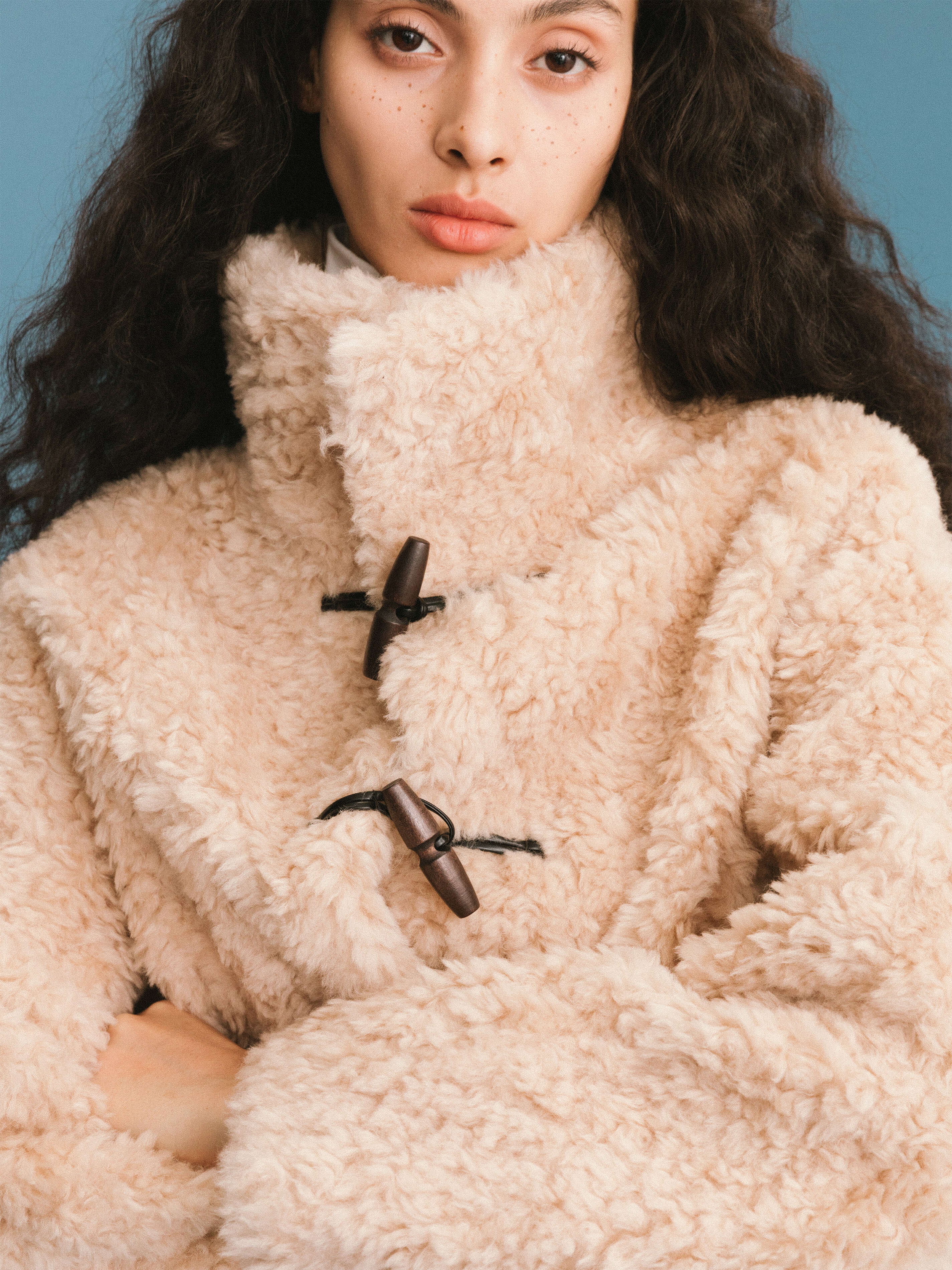ONE BY CUBIC Hign Collar Furry 100% Wool Coat-10