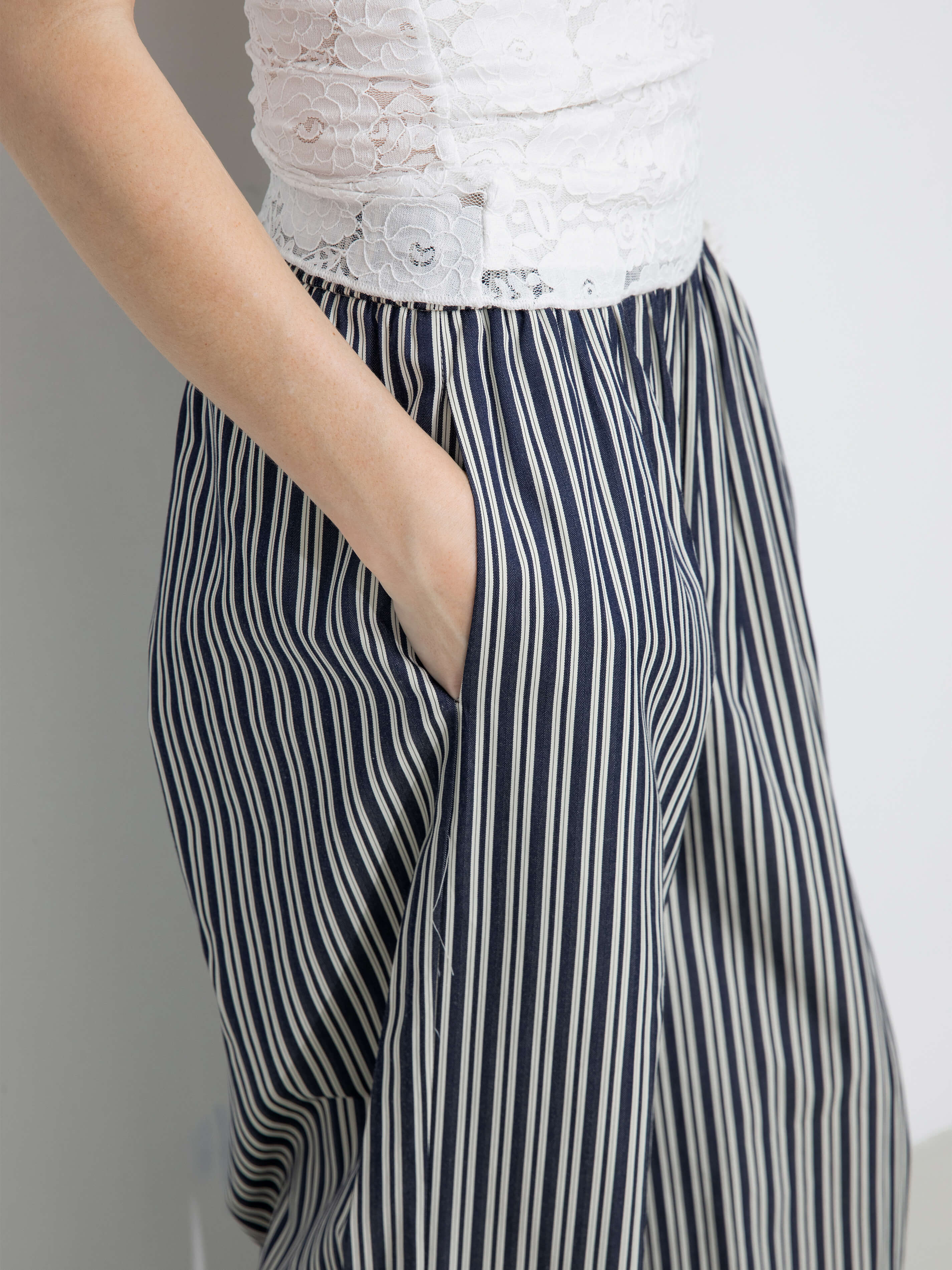 Pleated Striped Wide-Leg Trousers-12