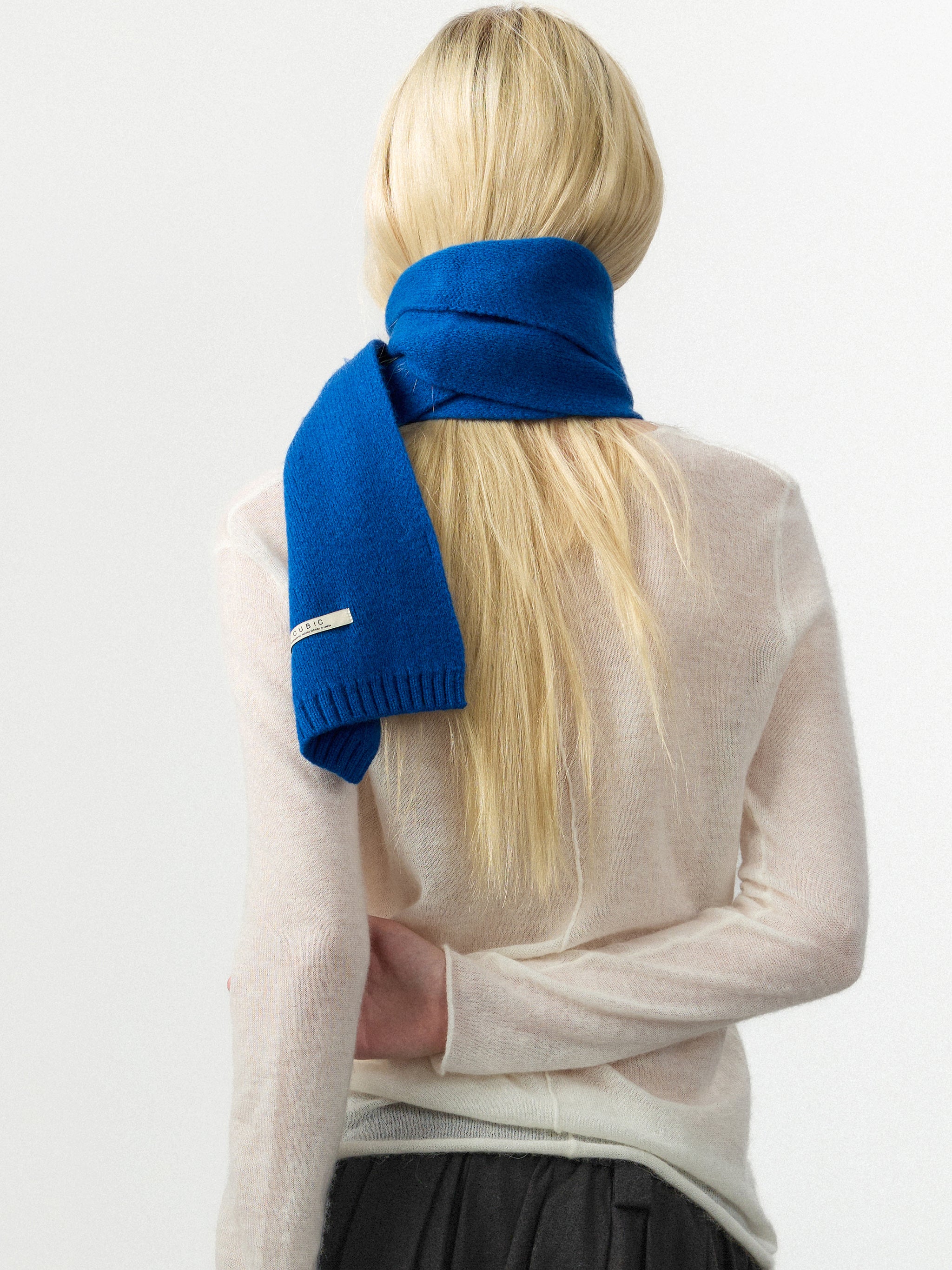 CUBIC 100% Wool Knit Scarf-7