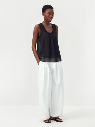 CUBIC Lace Trim Scoop Neck Sleeveless Top