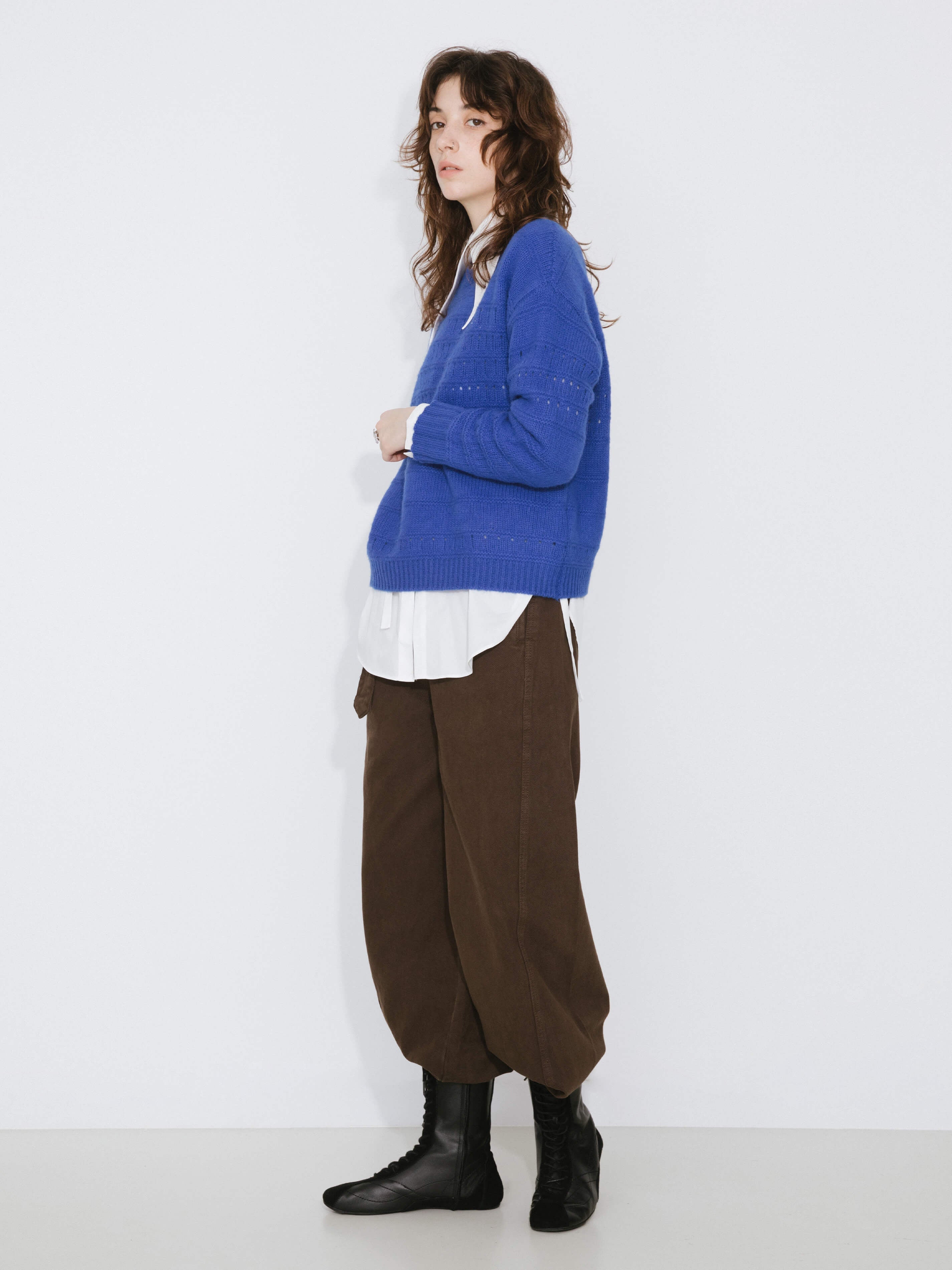 Hollowed 100% Wool Long Sleeves Knit Sweater-10