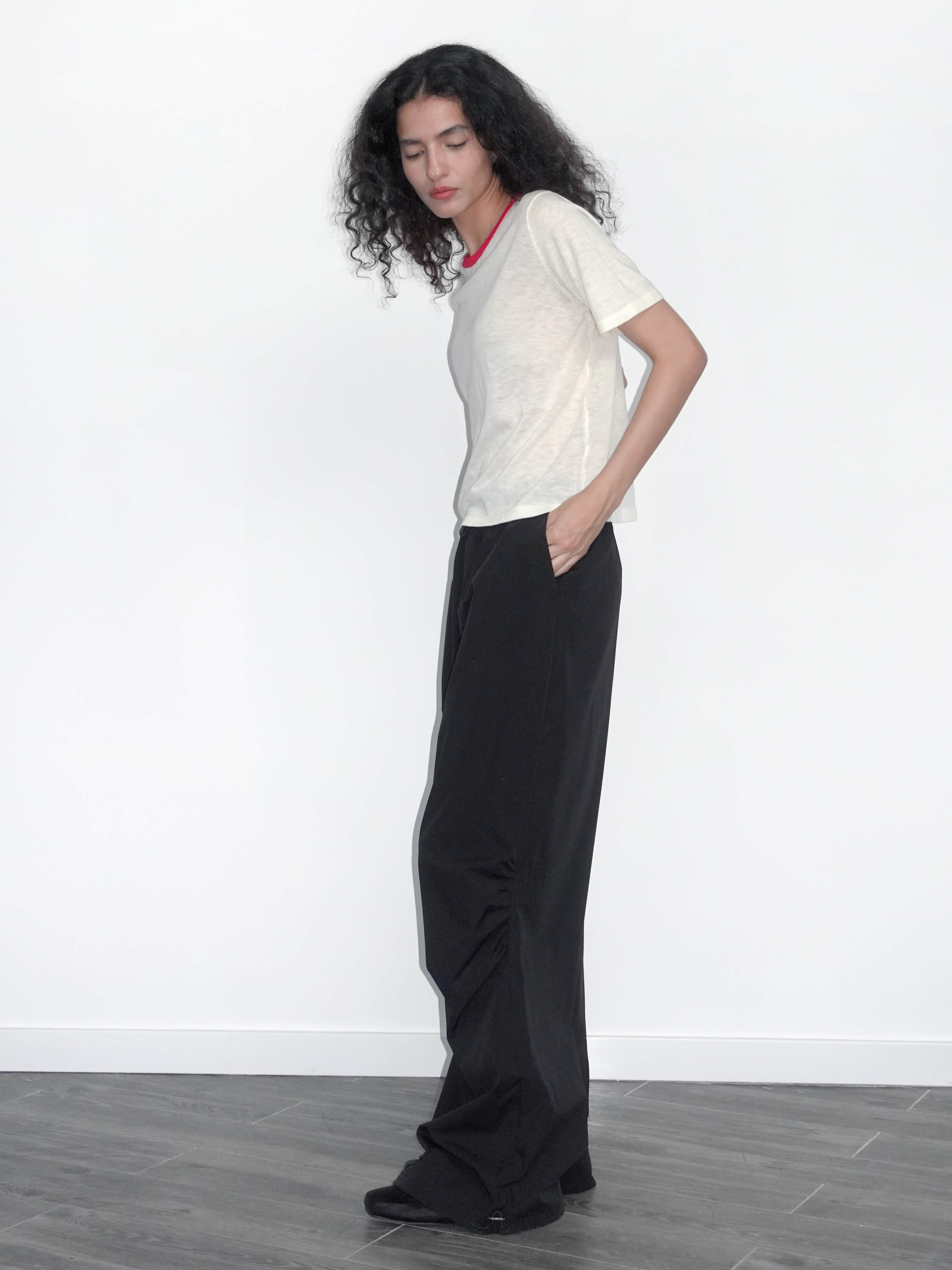 Contrast Color T-shirt with Wool Blend-5