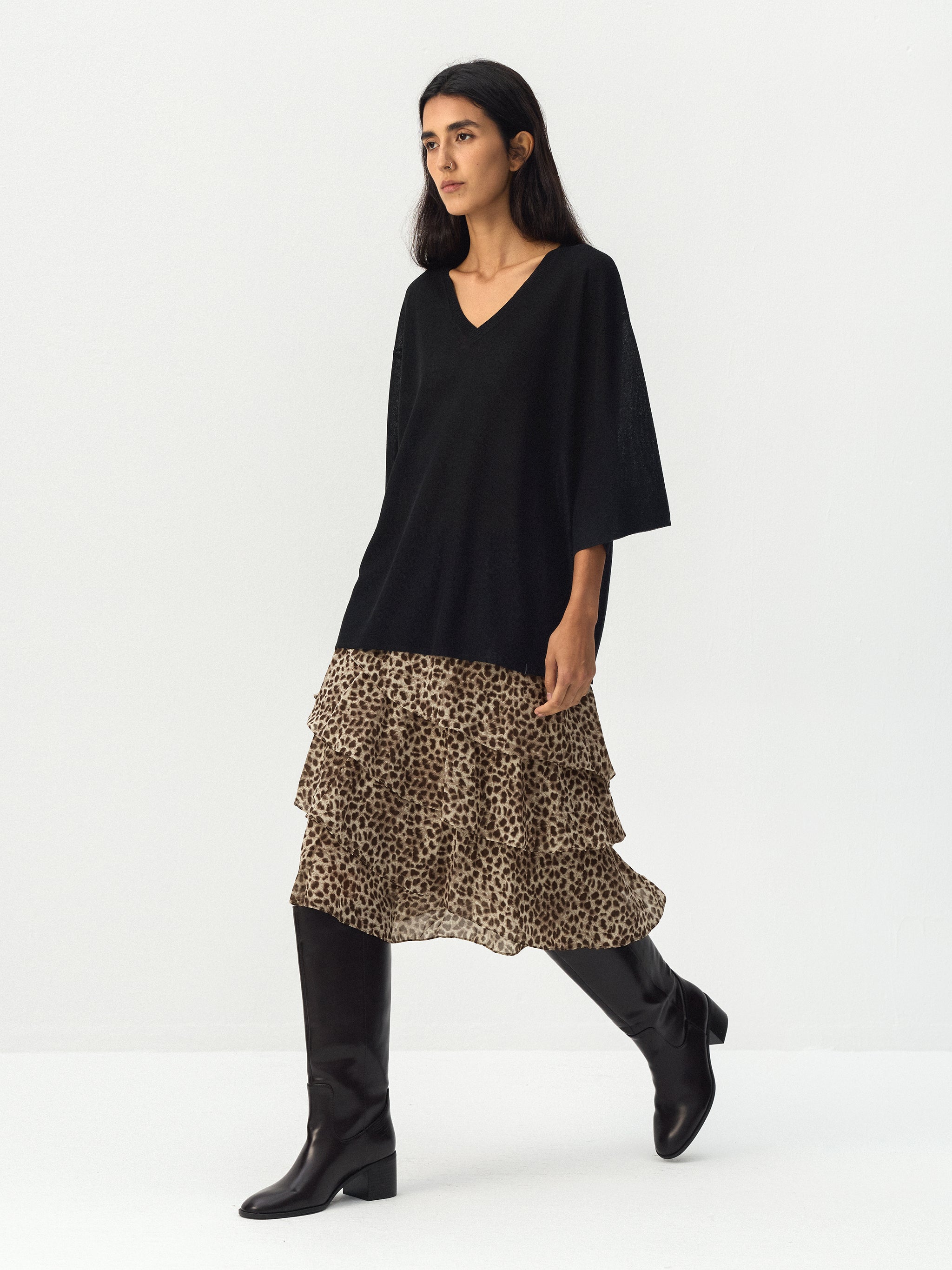 CUBIC Batwing Sleeve Knit Top-11