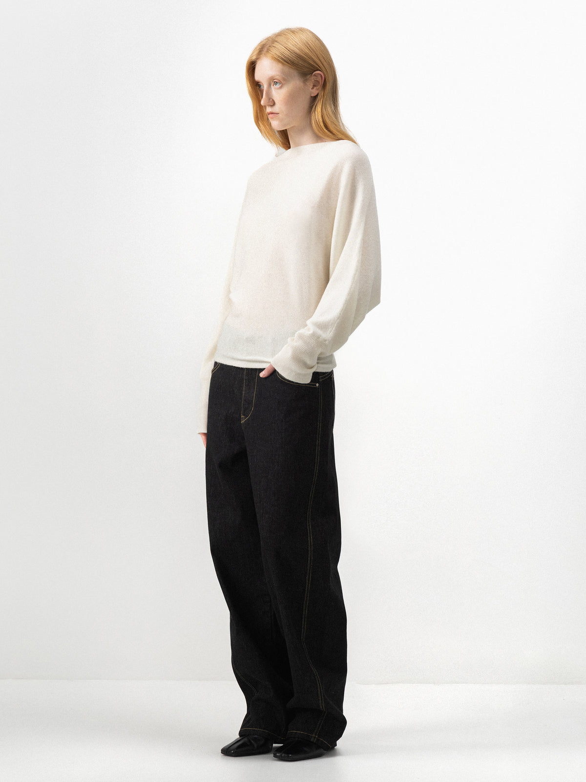 CUBIC Convertible Off-Shoulder Wool-Blend Sweater-11