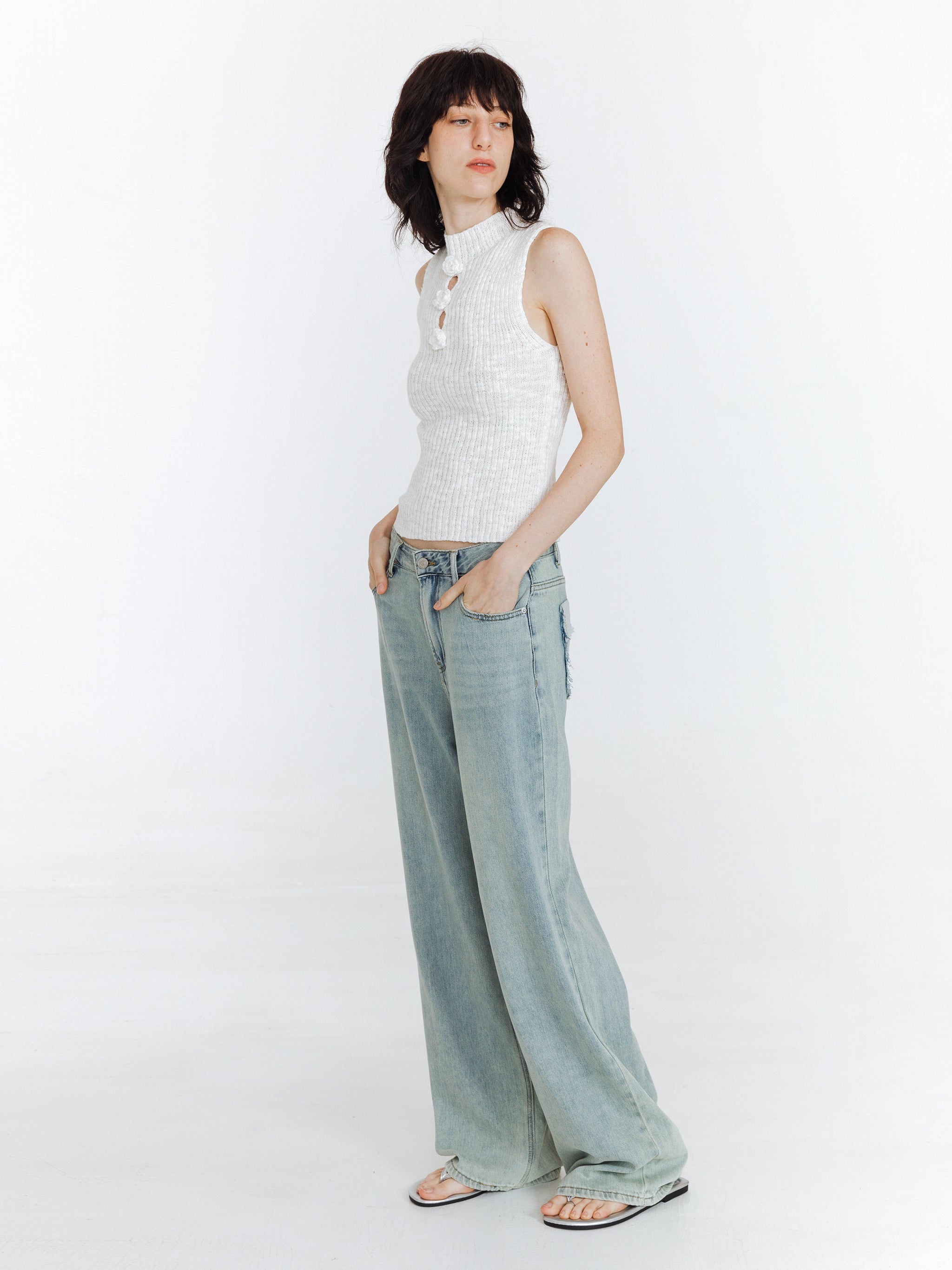 Flower 3D Sleeveless Knit Top-6