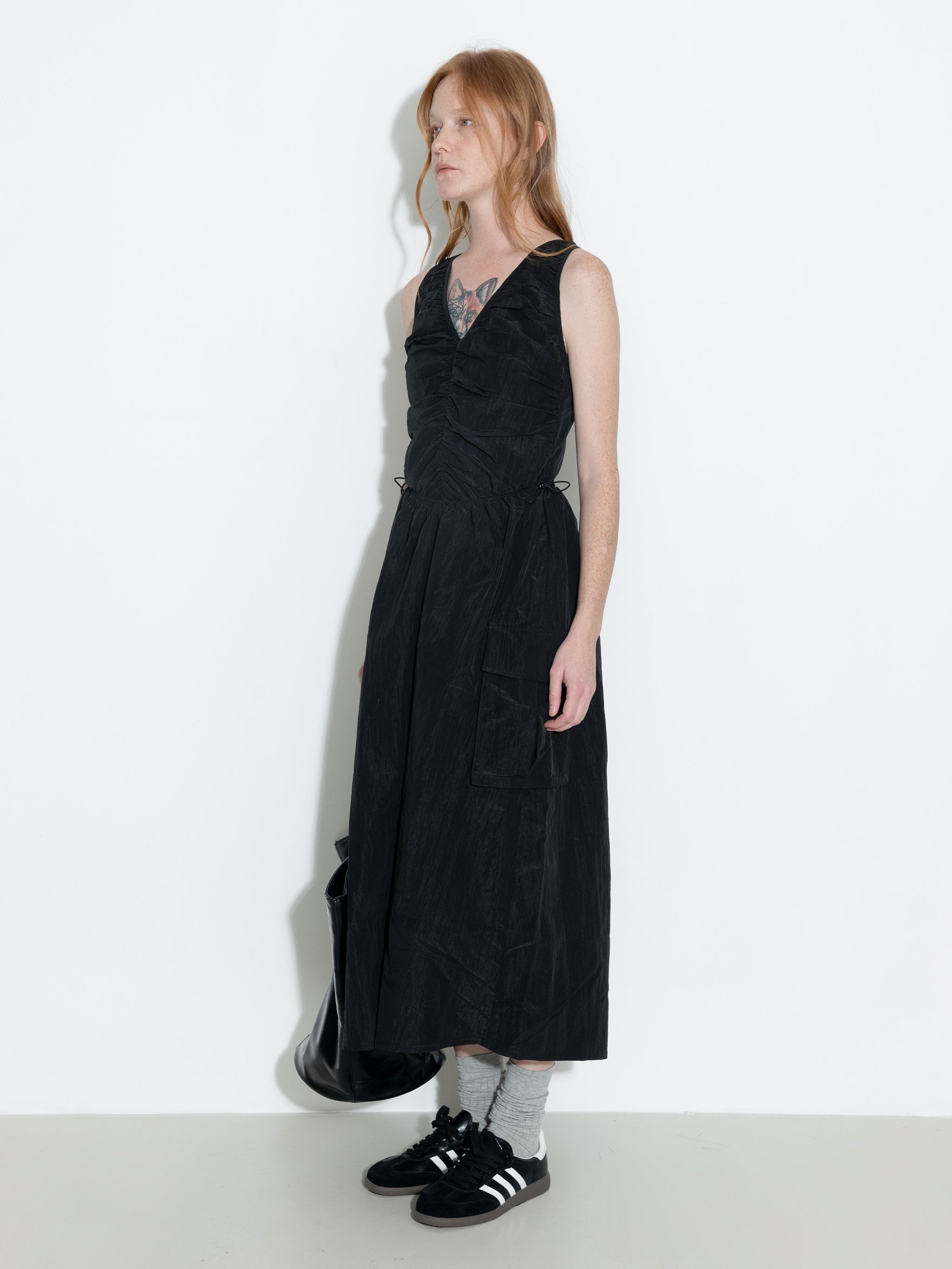 Drawstring Pleated V-Neck Sleeveless Dress-11