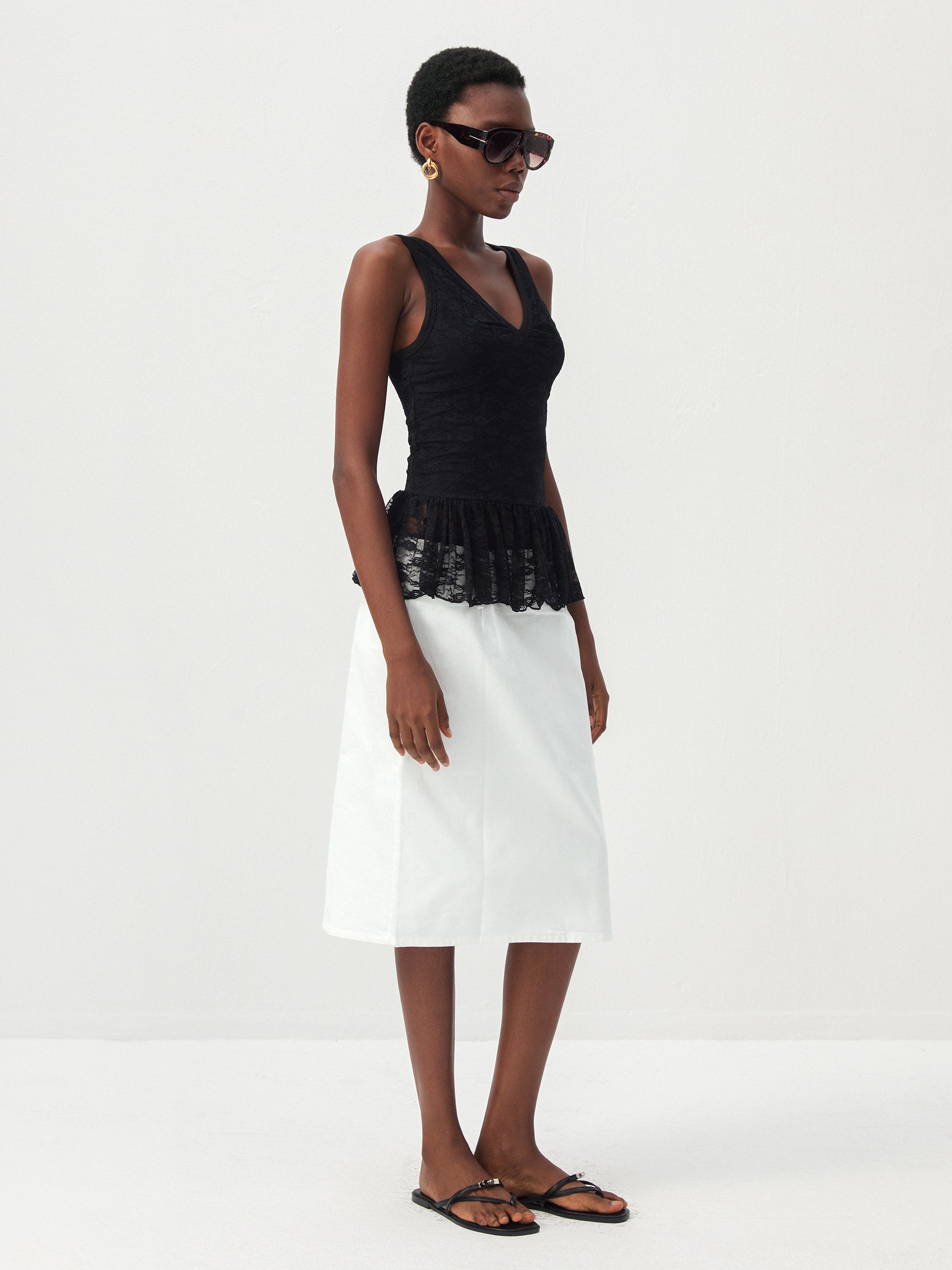 CUBIC Lace V-Neck Peplum Tank Top-11