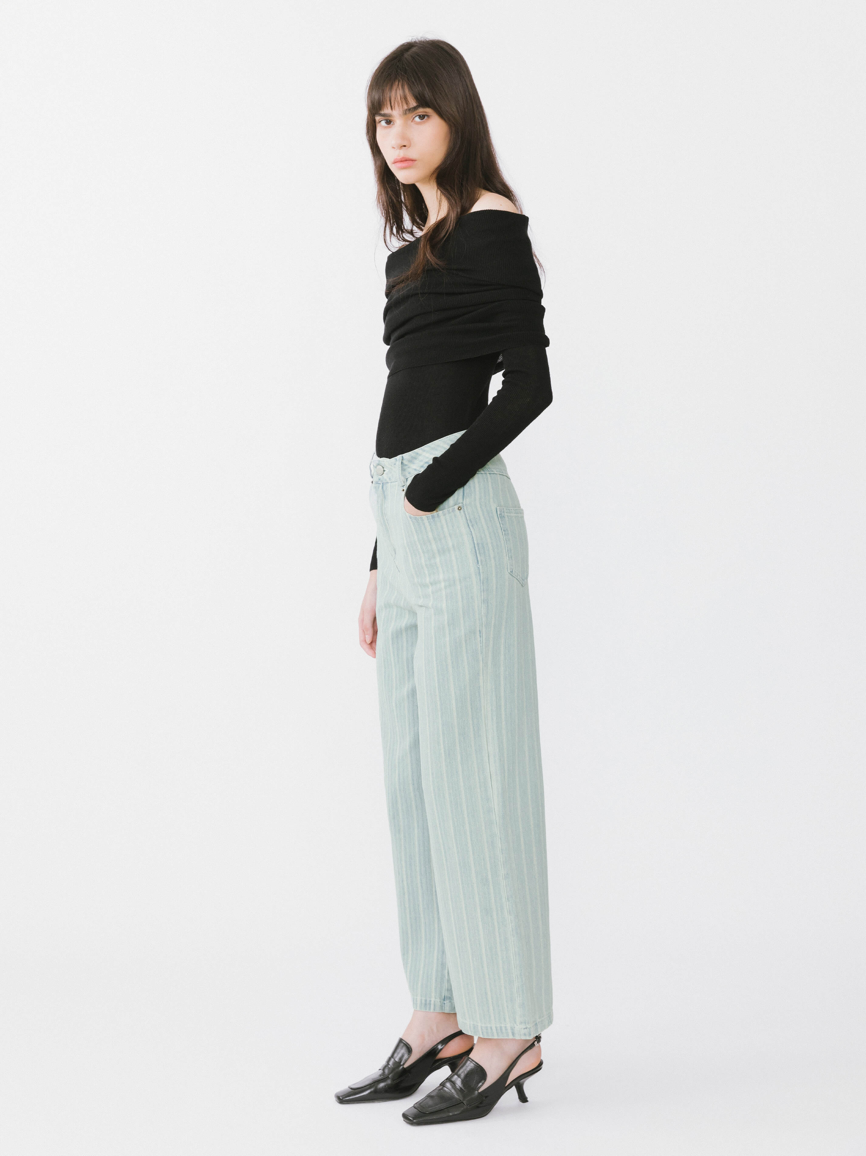 Pinstriped Wide Leg Cropped Jeans-11