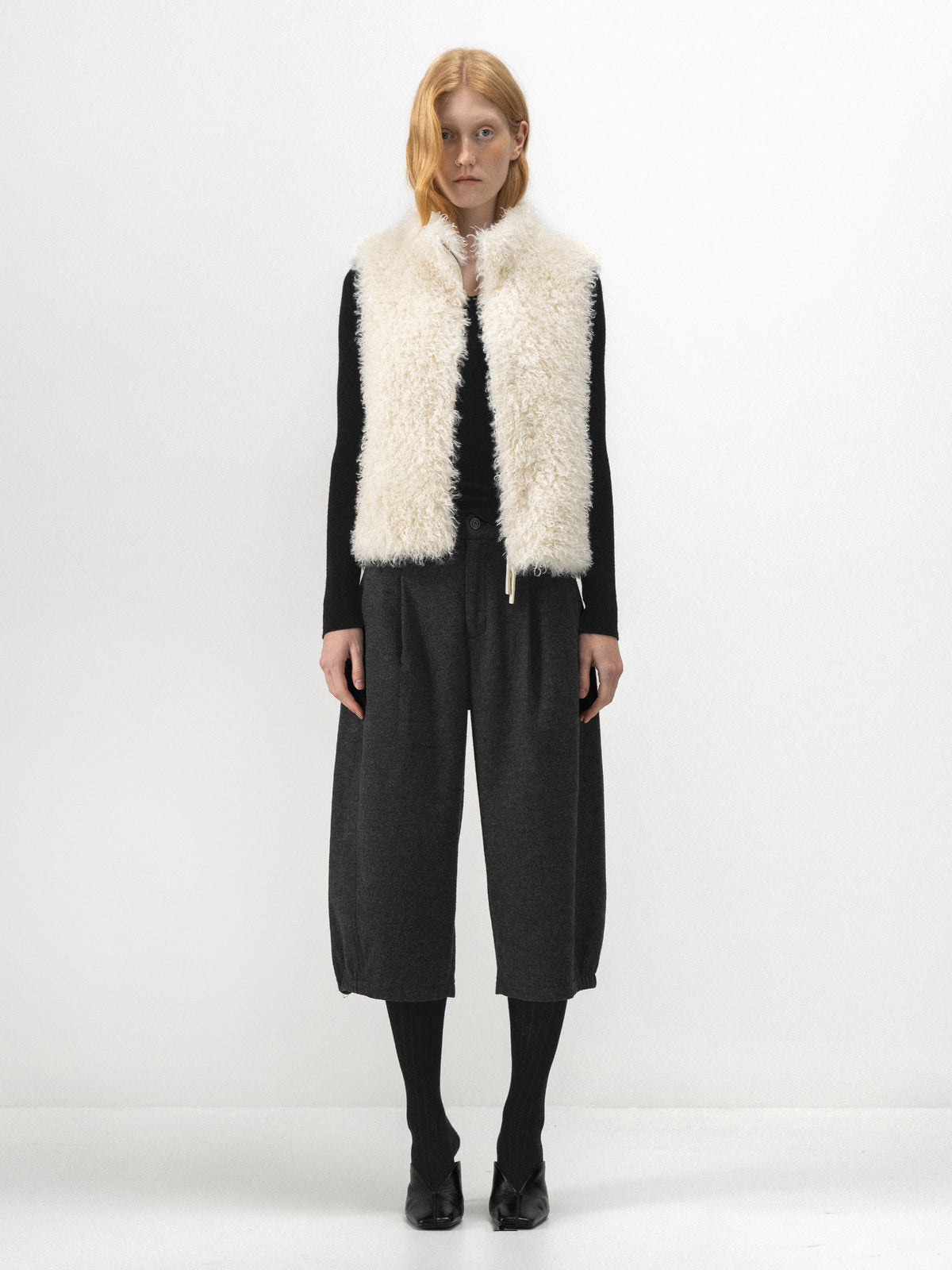 CUBIC Teddy Faux Fur Zip-Up Vest-11