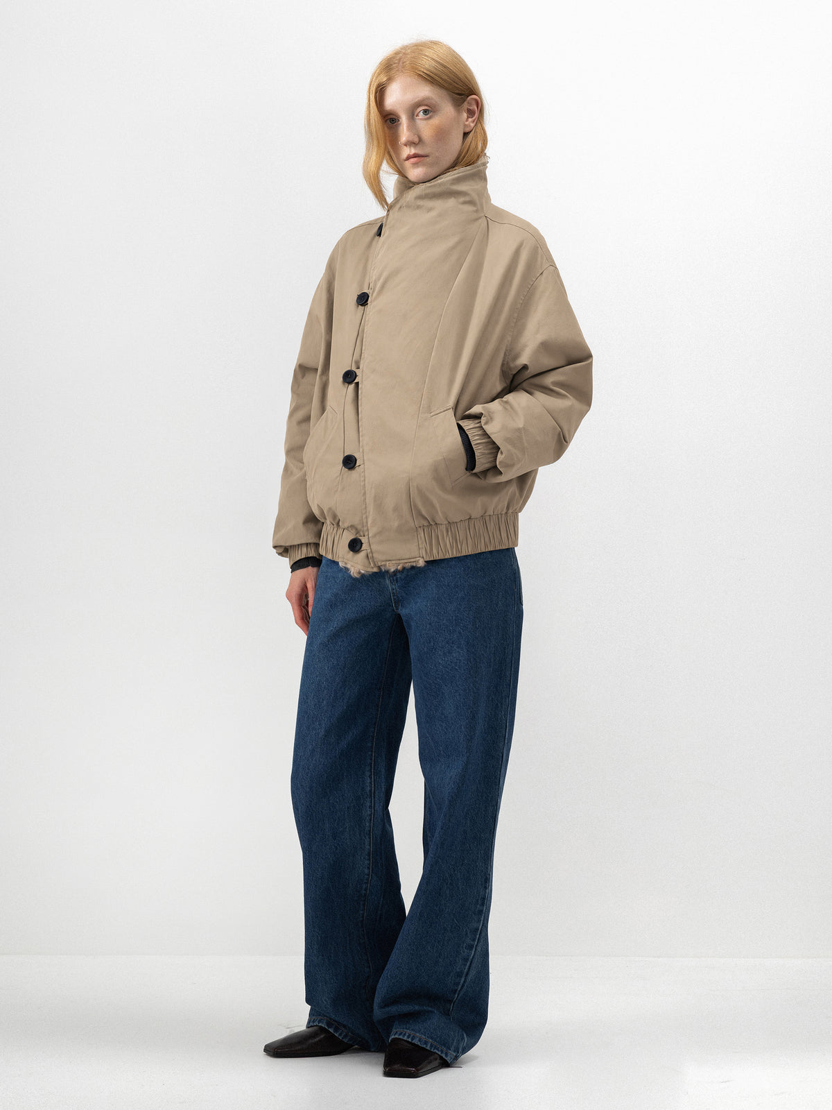 CUBIC Oversized Faux-Fur Collar Down Jacket-11