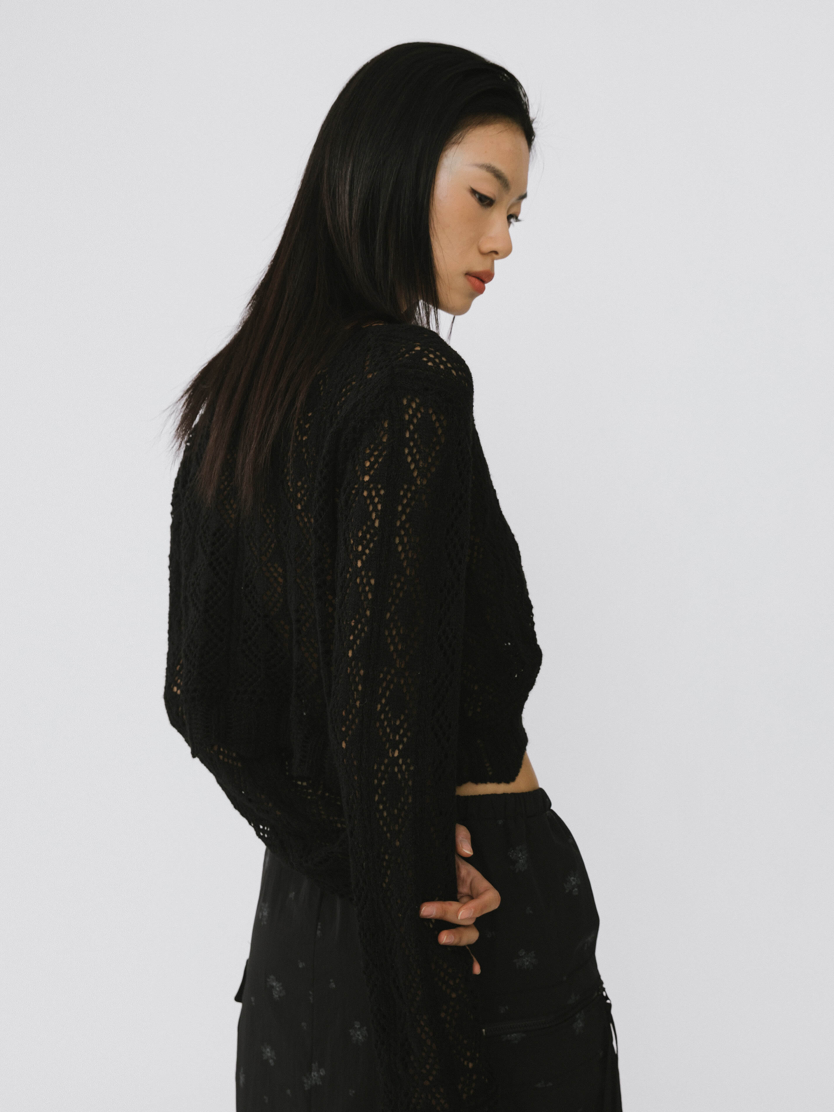 Thin Knit V-Neck Drawstring Top-12