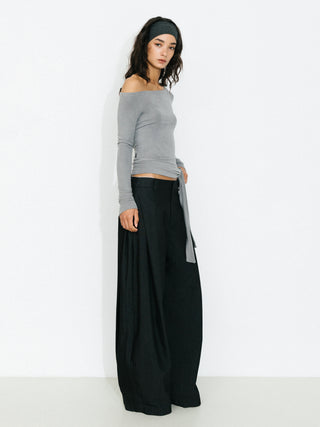 C by CUBIC One-Shoulder Slim-Fit Long-Sleeve Top