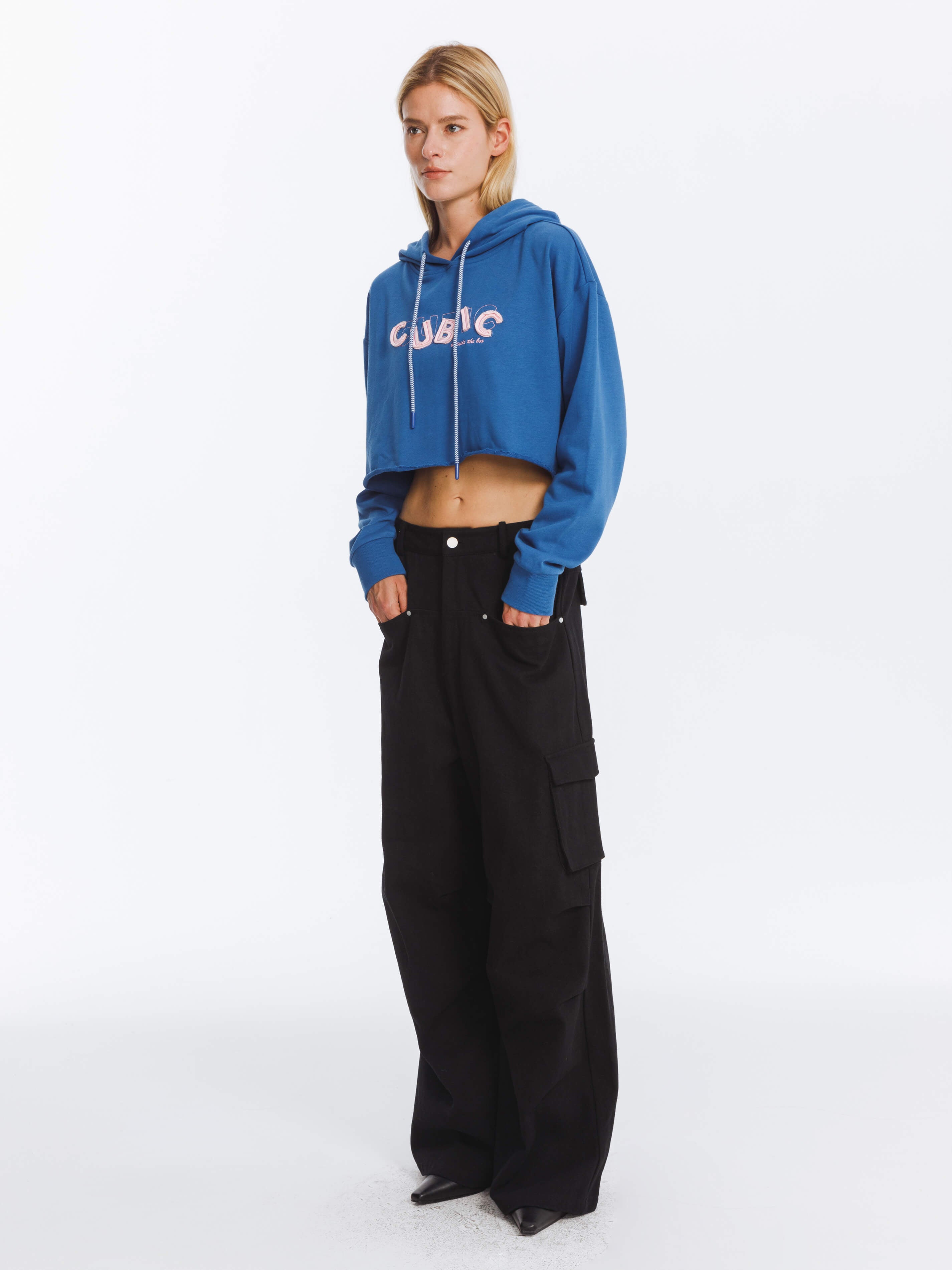 CUBIC Print Hooded Cropped Sweatshirt-12