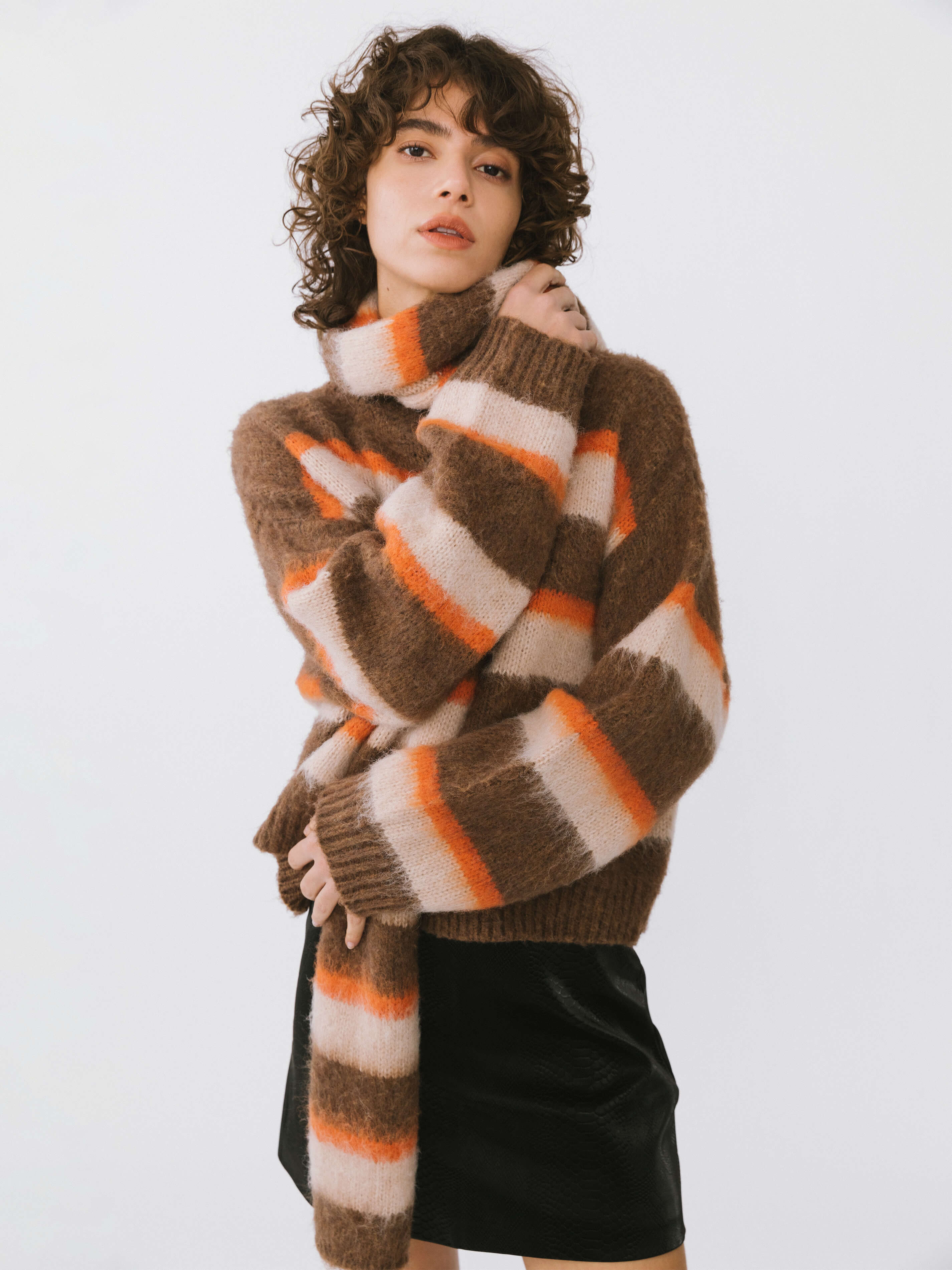 Striped Color Block Wool Knit Cardigan With Scarf-8