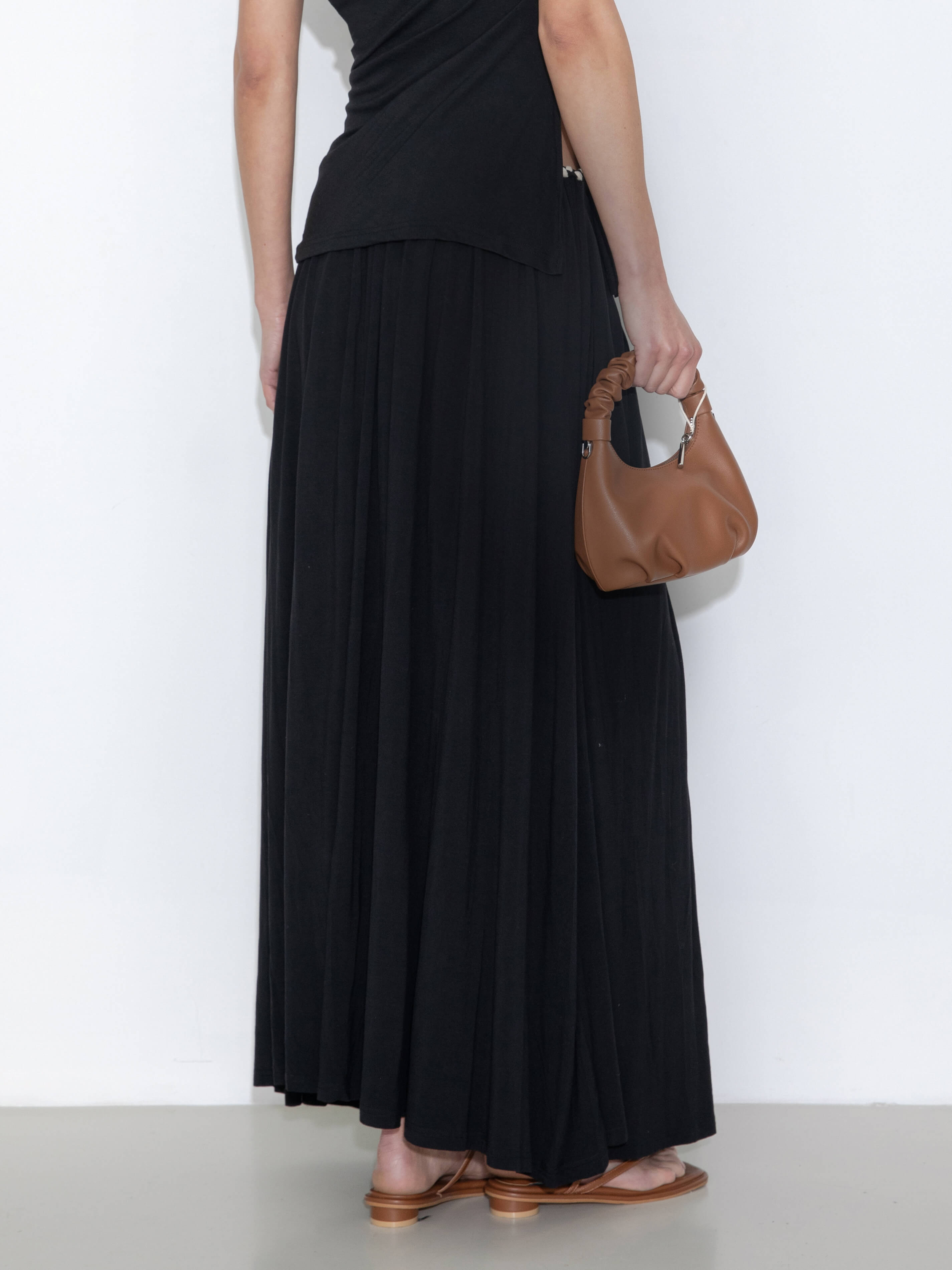 Pleated Hand-Braided High-Stretch Maxi Skirt-14