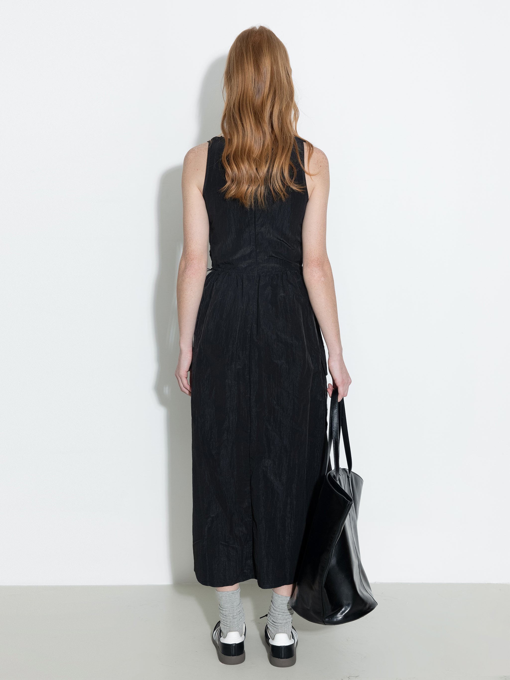 Drawstring Pleated V-Neck Sleeveless Dress-12