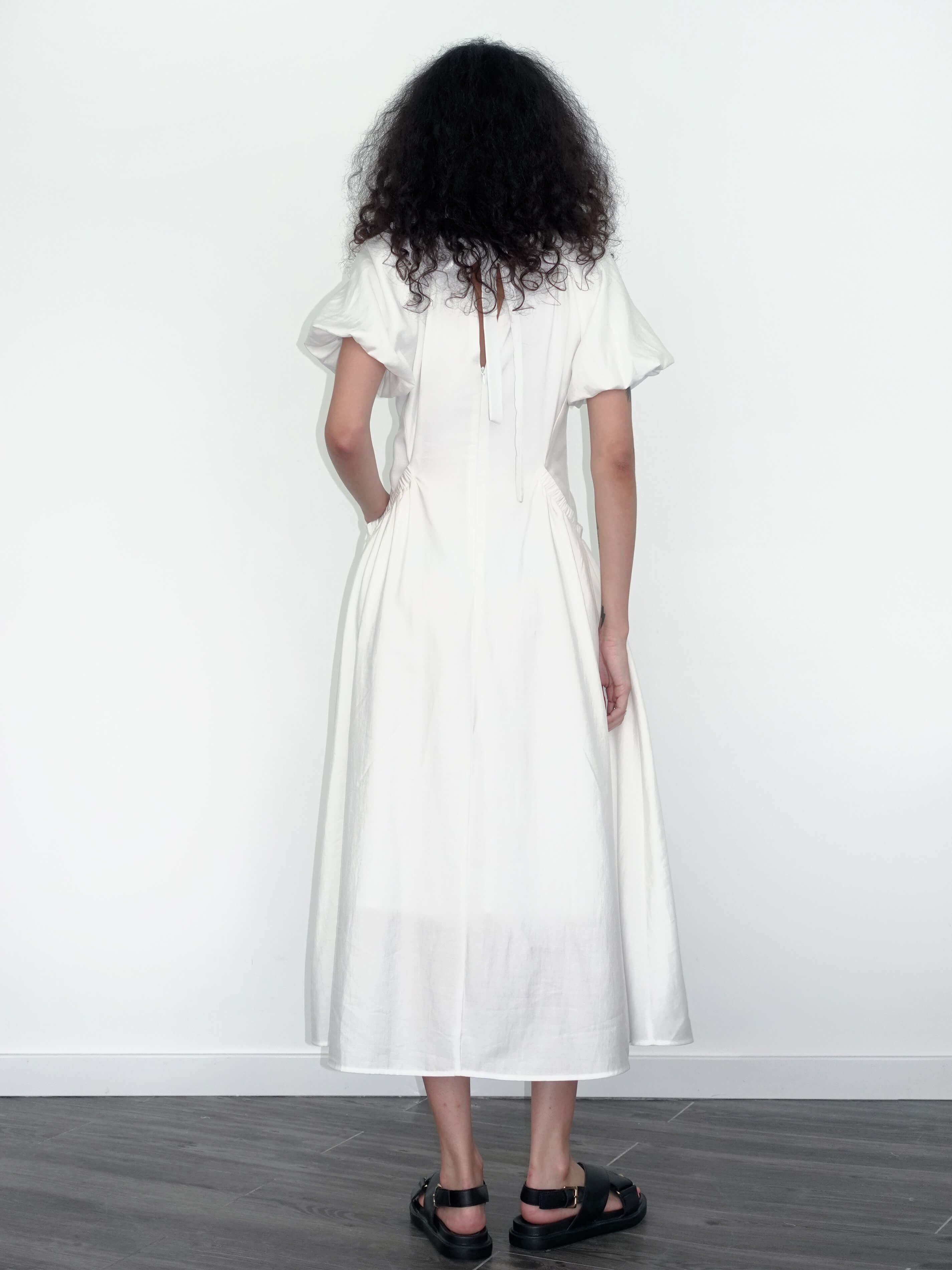 V-neck Pleated Puff Sleeve Dress-12