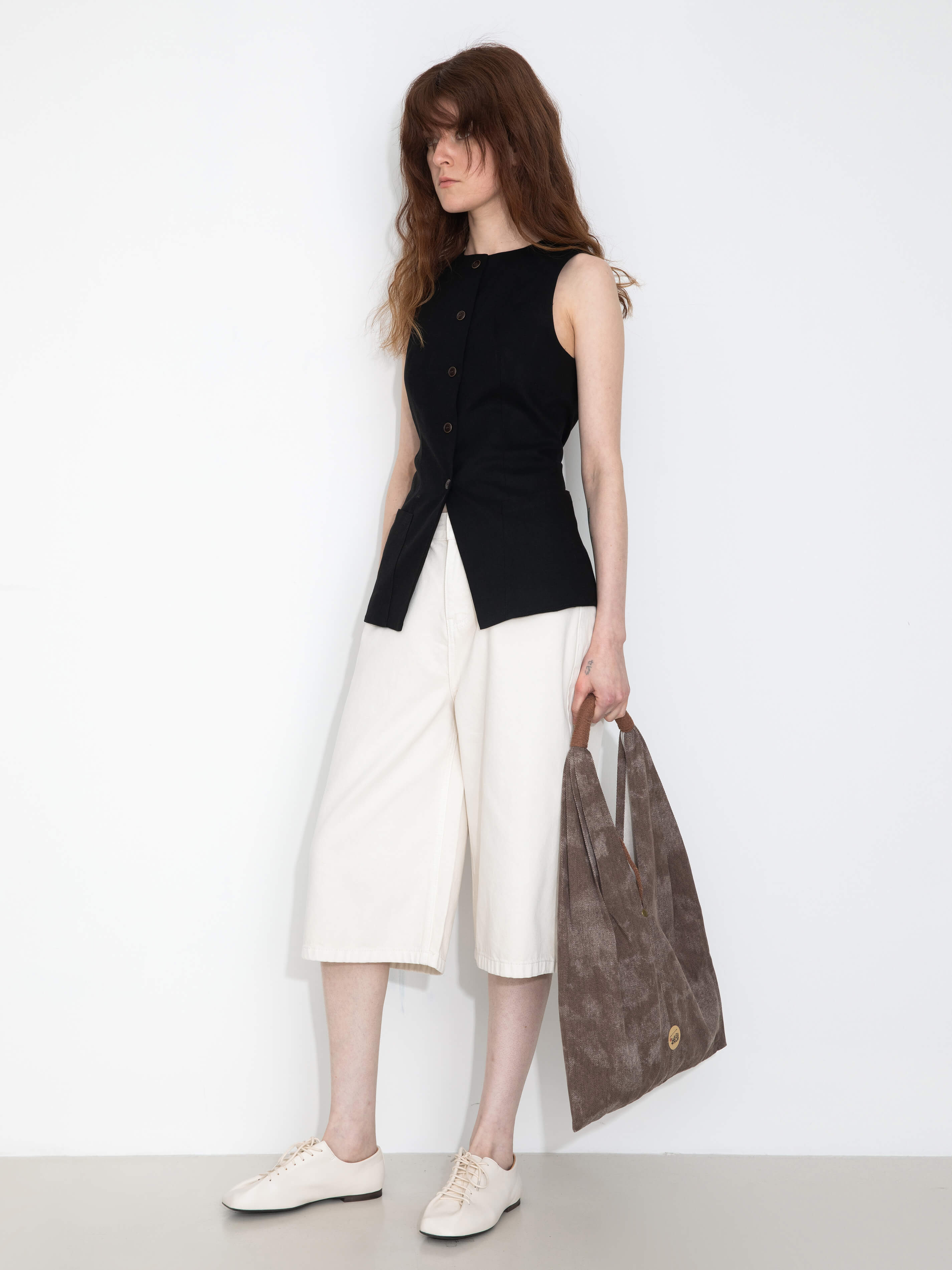 Fitted Buttoned Round Neck Vest-10