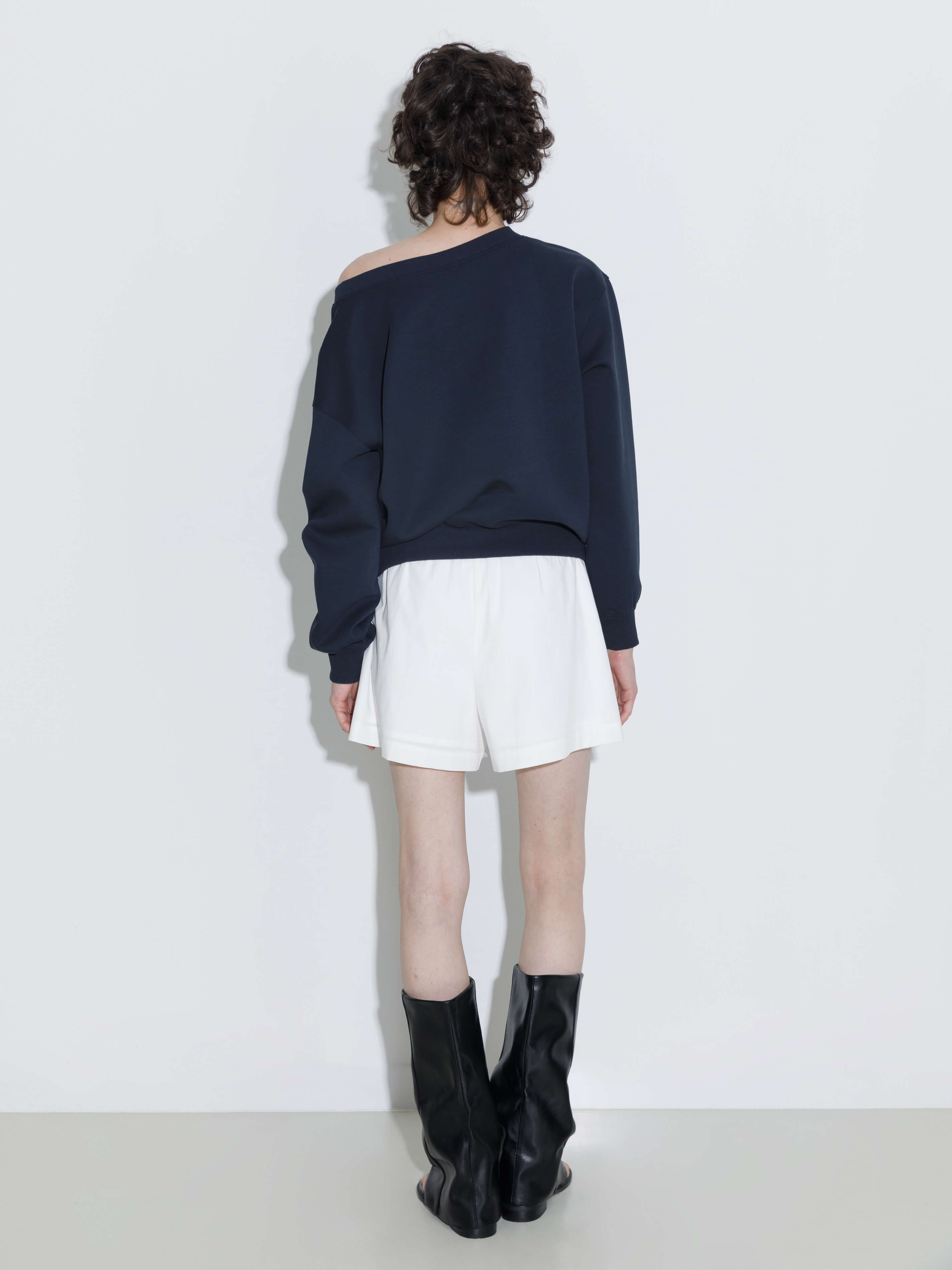 Lace Print Oversized Sweatshirt with Wide Neckline-4