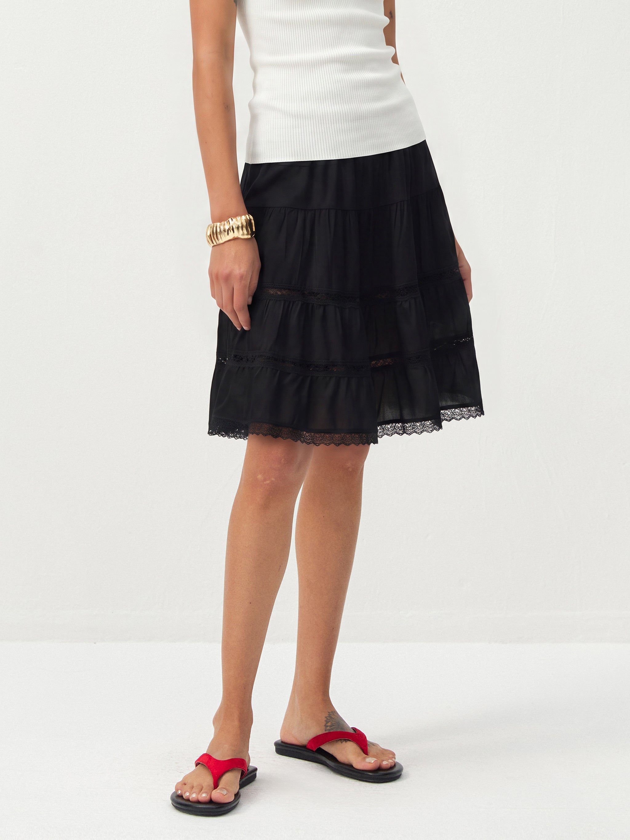 CUBIC Lace Tiered Satin Mini Skirt-13
