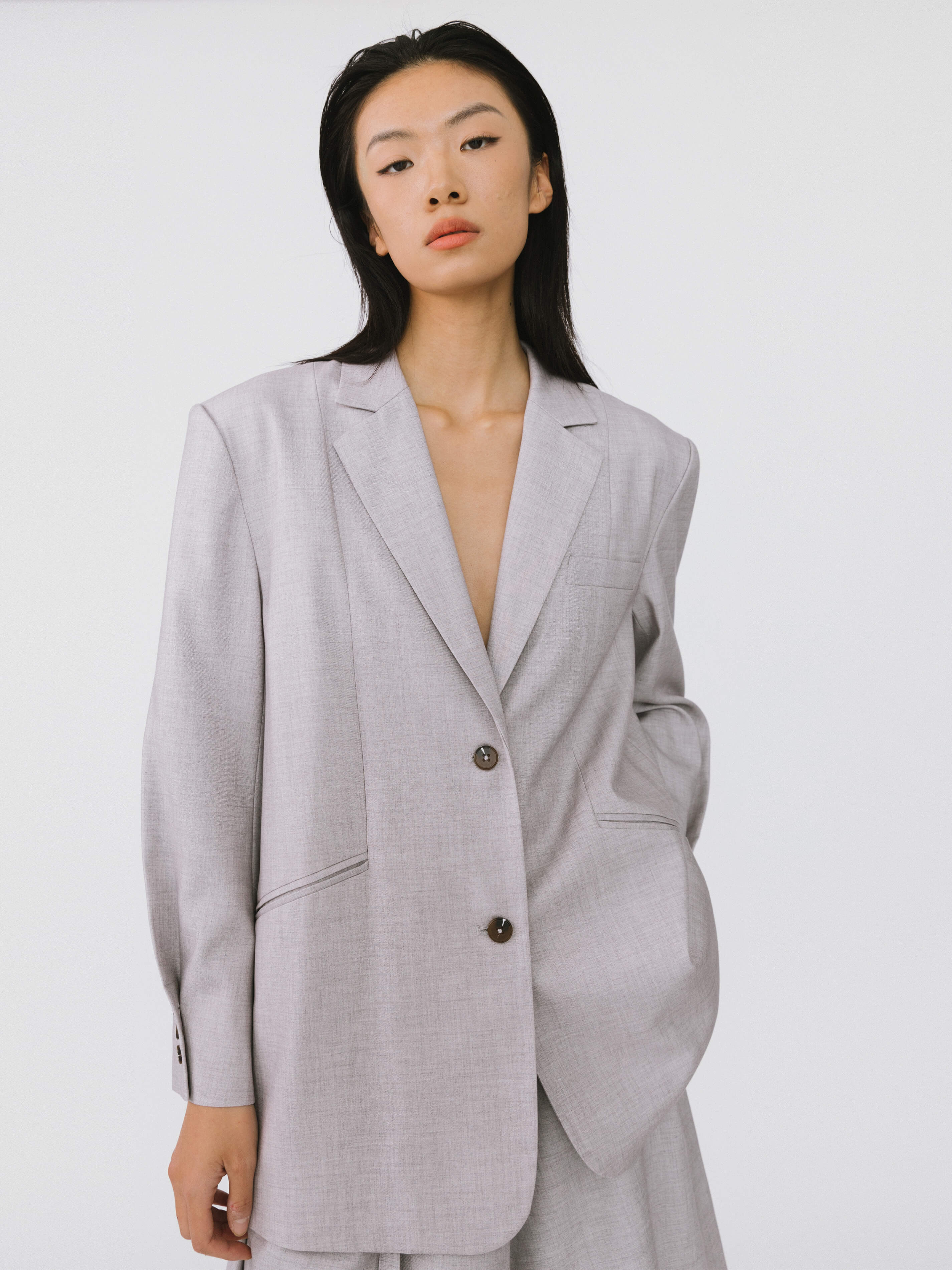 Oversized Shoulder Single Breasted Blazer with Wool Blend-15