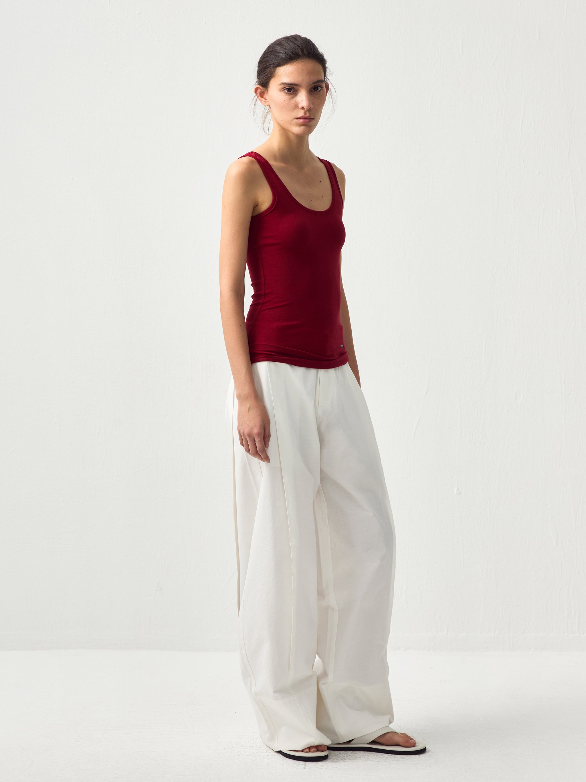 CUBIC Lyocell Wool Blend U-Neck Fitted Tank-14