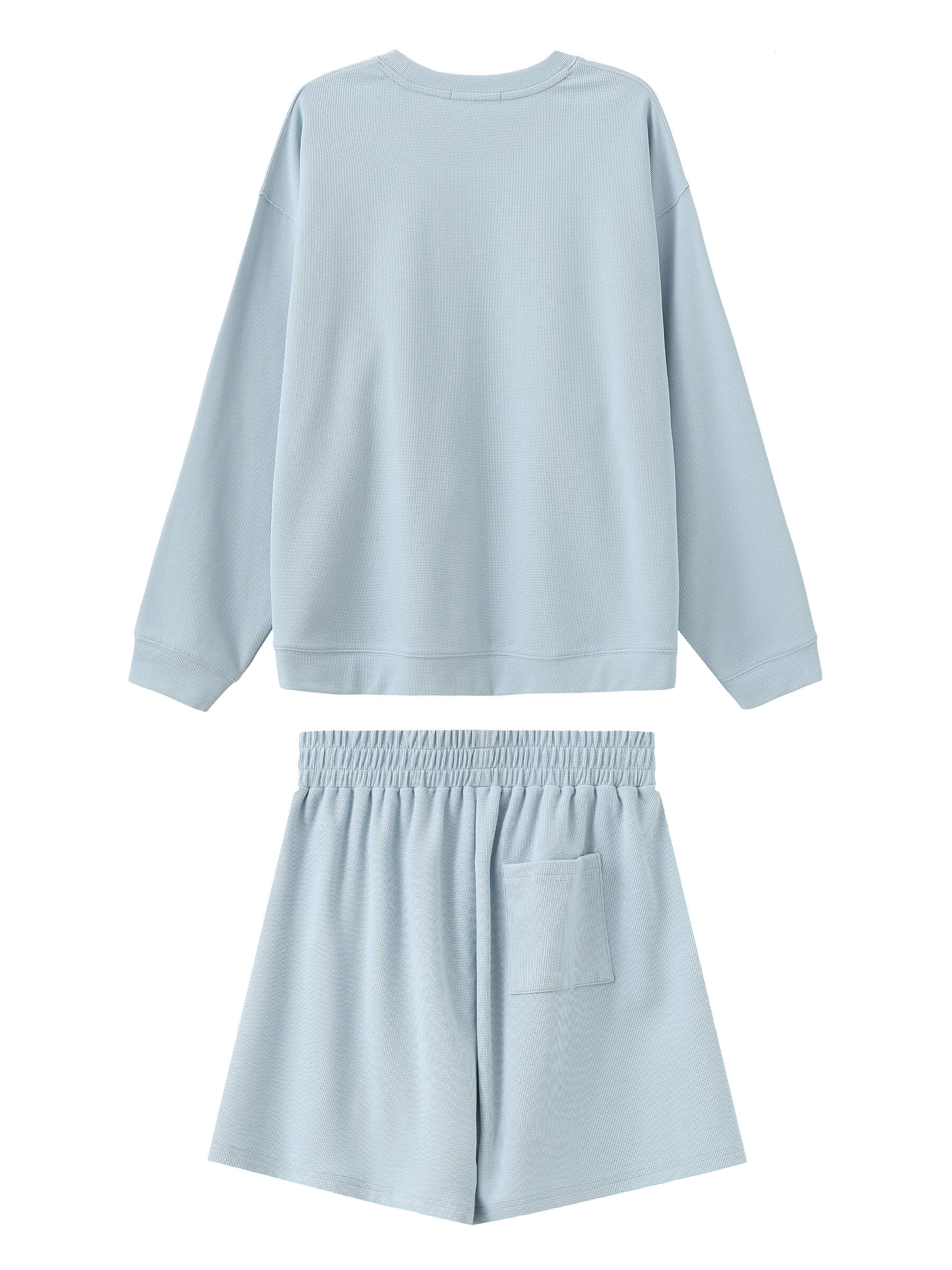 Oversized Long Sleeve T-Shirt and Matching Shorts-14