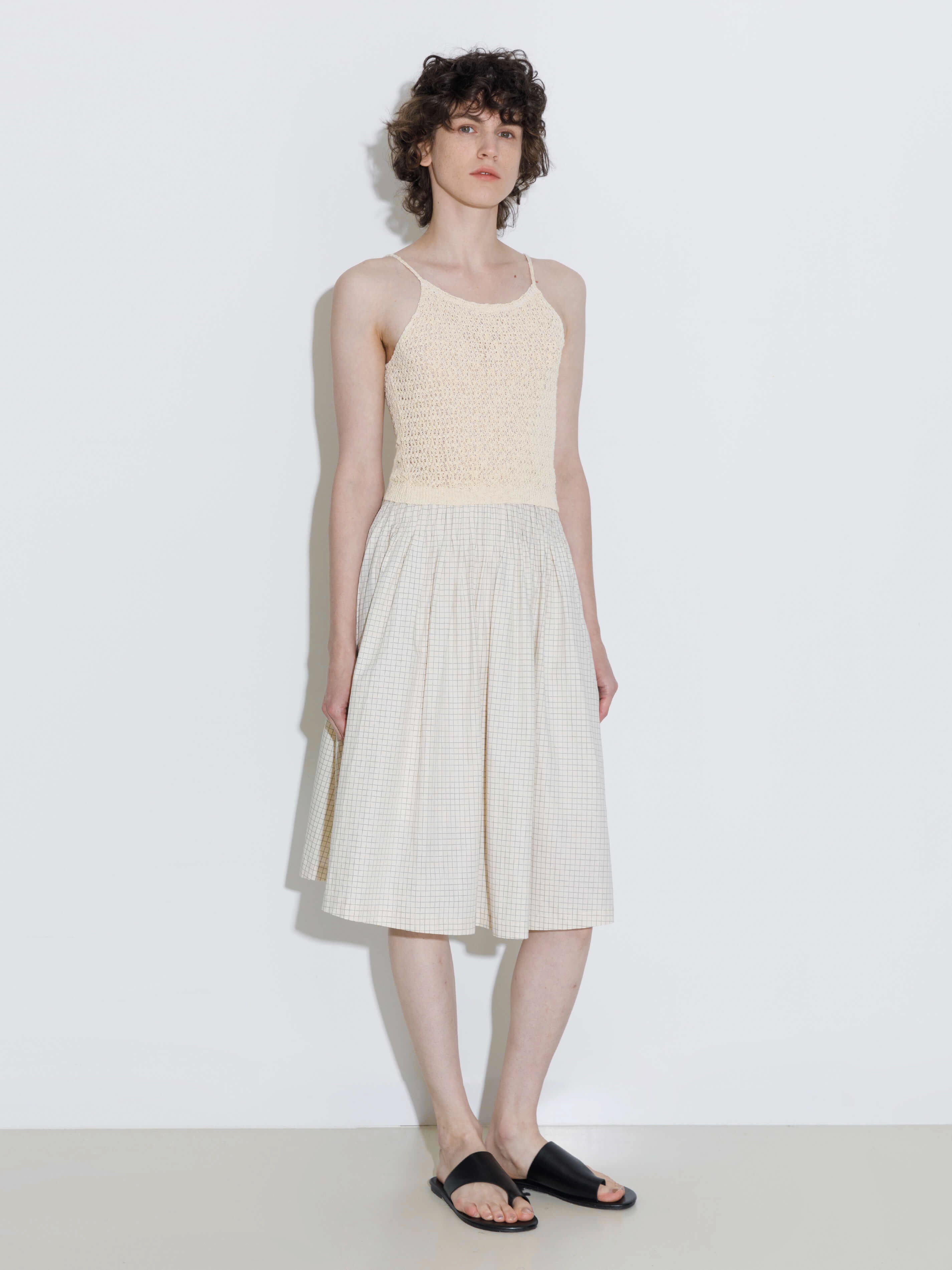 Thin Strap Ribbed Knit Vest-18