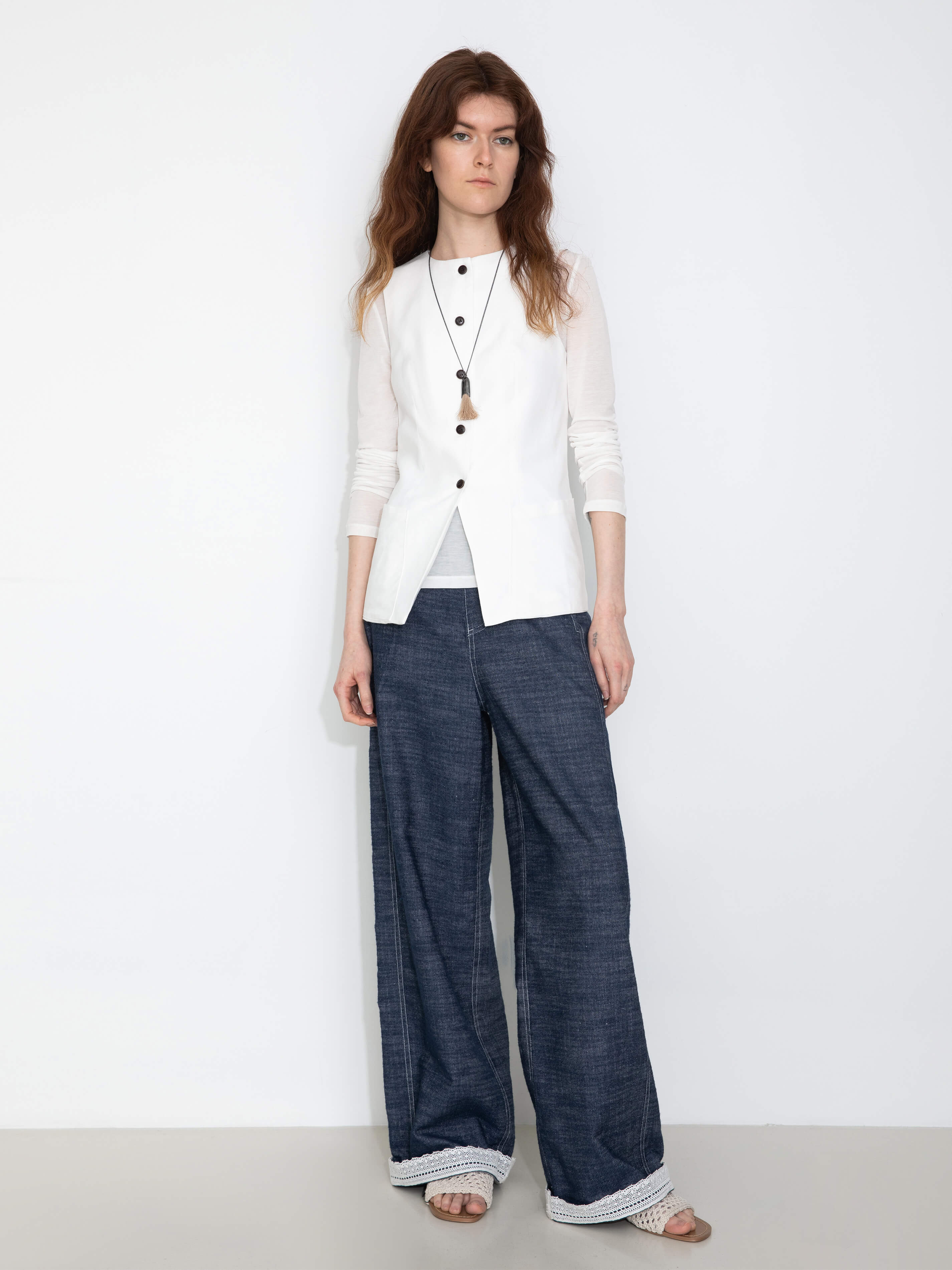 Fitted Buttoned Round Neck Vest-2