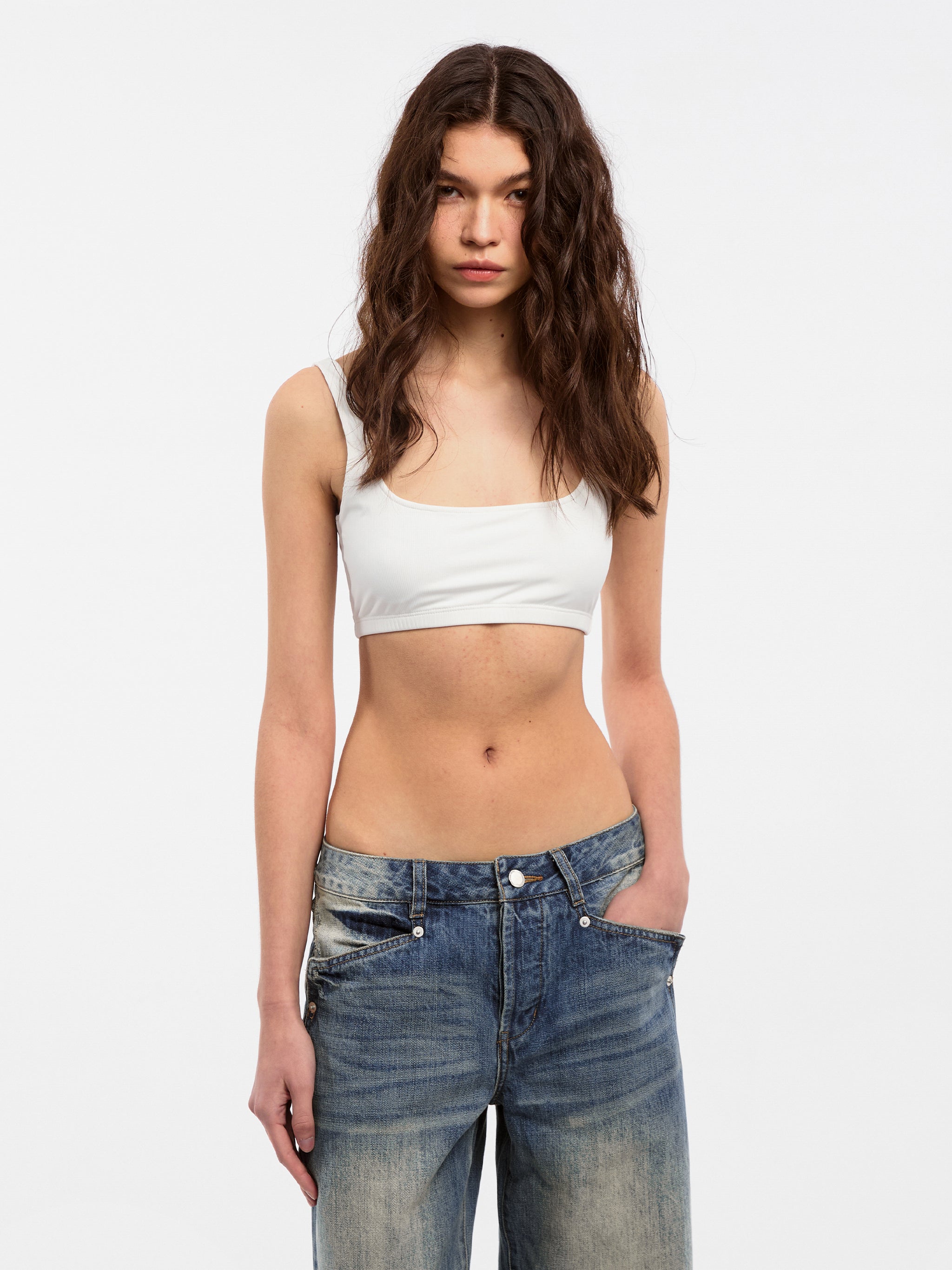 CUBIC U-neck Tank Top