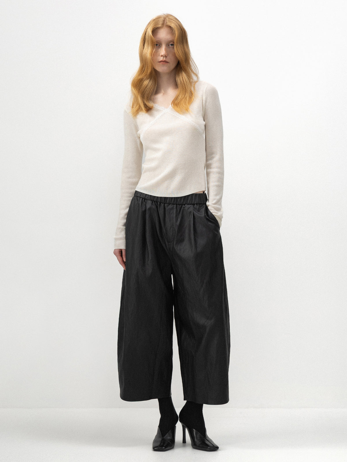 CUBIC Lace-Trim Ribbed Fitted Top-1