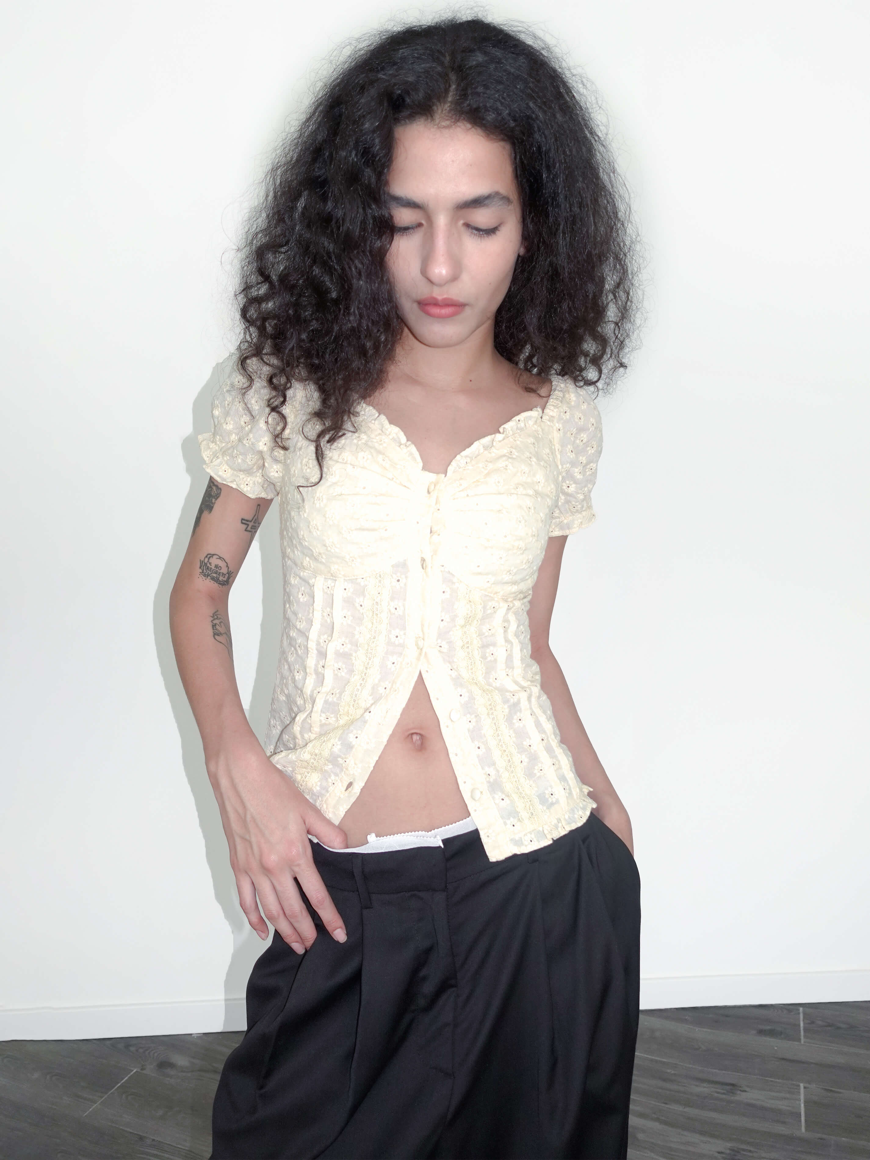 Embroidered Lace Puff Sleeve T-Shirt