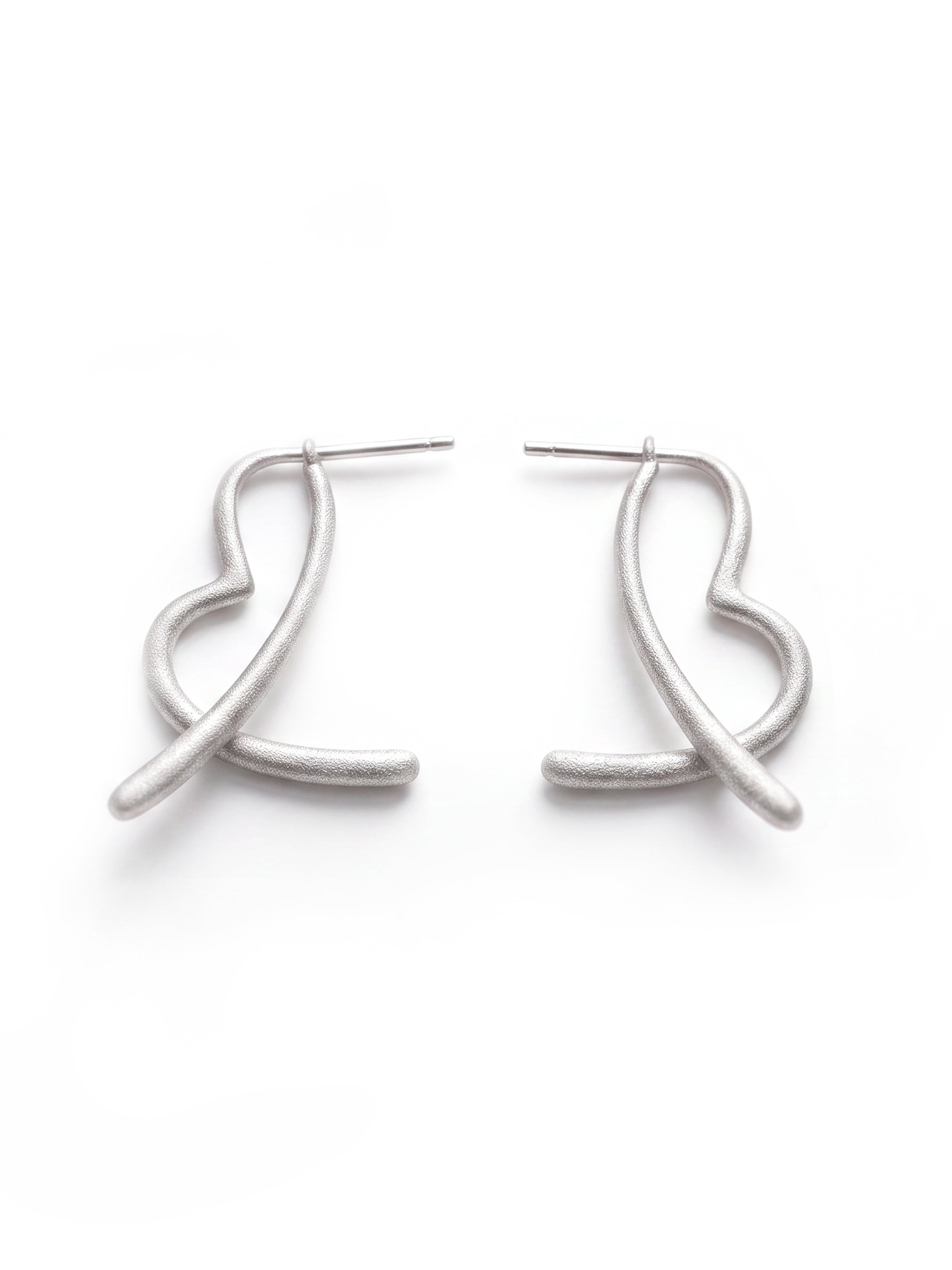 Brushed Abstract Heart Wire Earrings-2